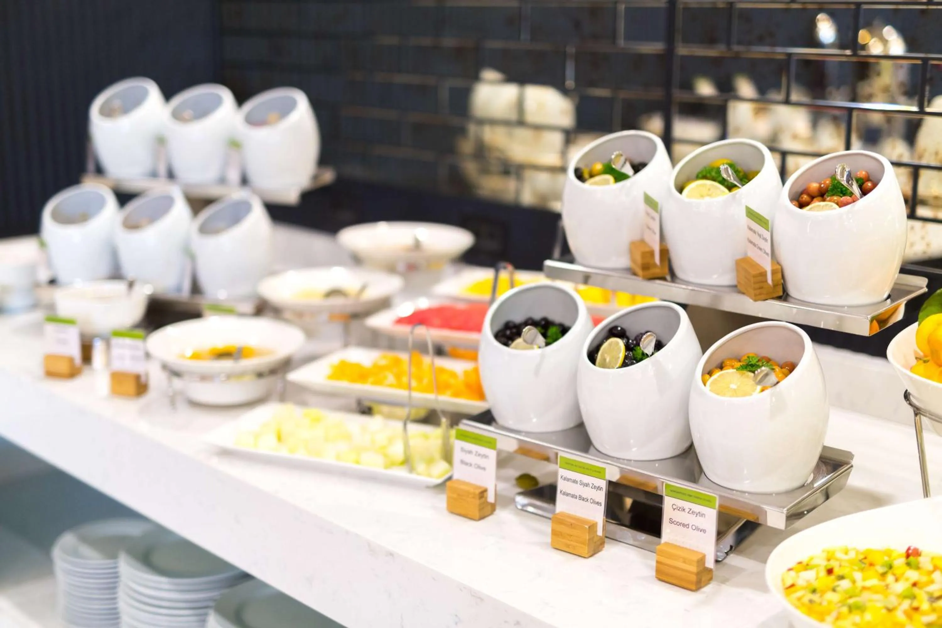 Dining area in DoubleTree By Hilton Izmir Airport