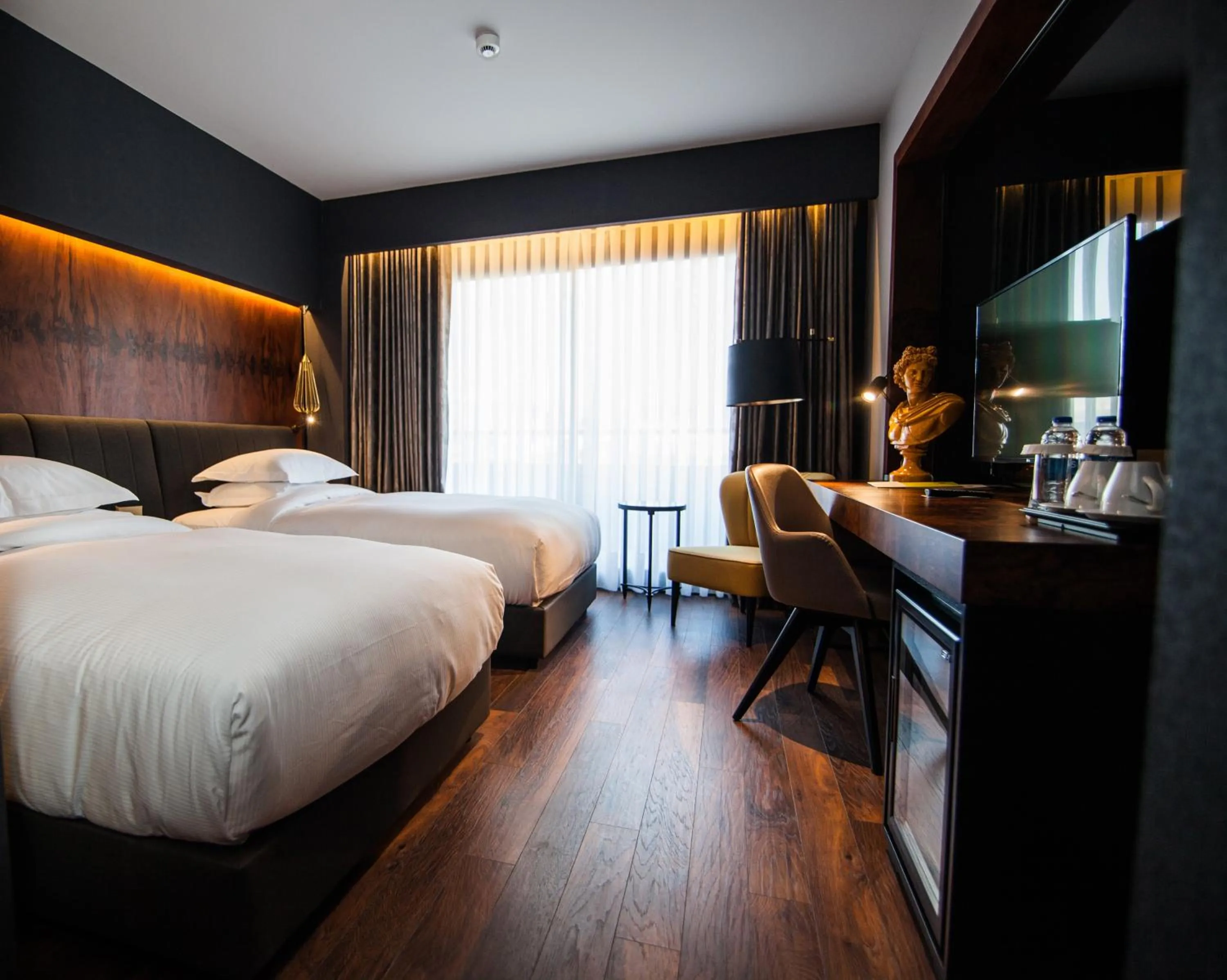 Bed in DoubleTree By Hilton Izmir Airport