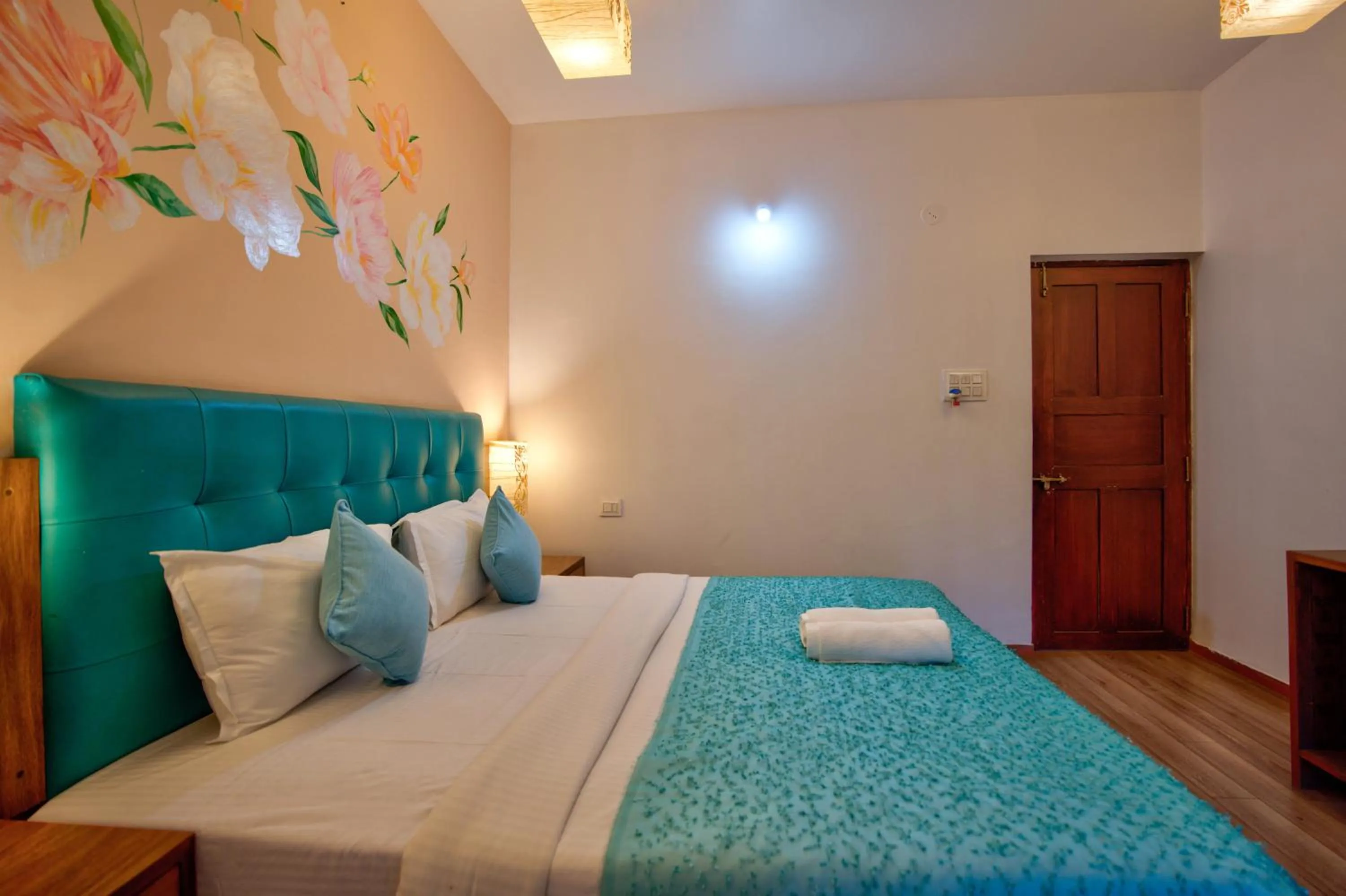 Bedroom, Bed in Resort Martins Siesta , A Portuguese Heritage Resort in Calangute