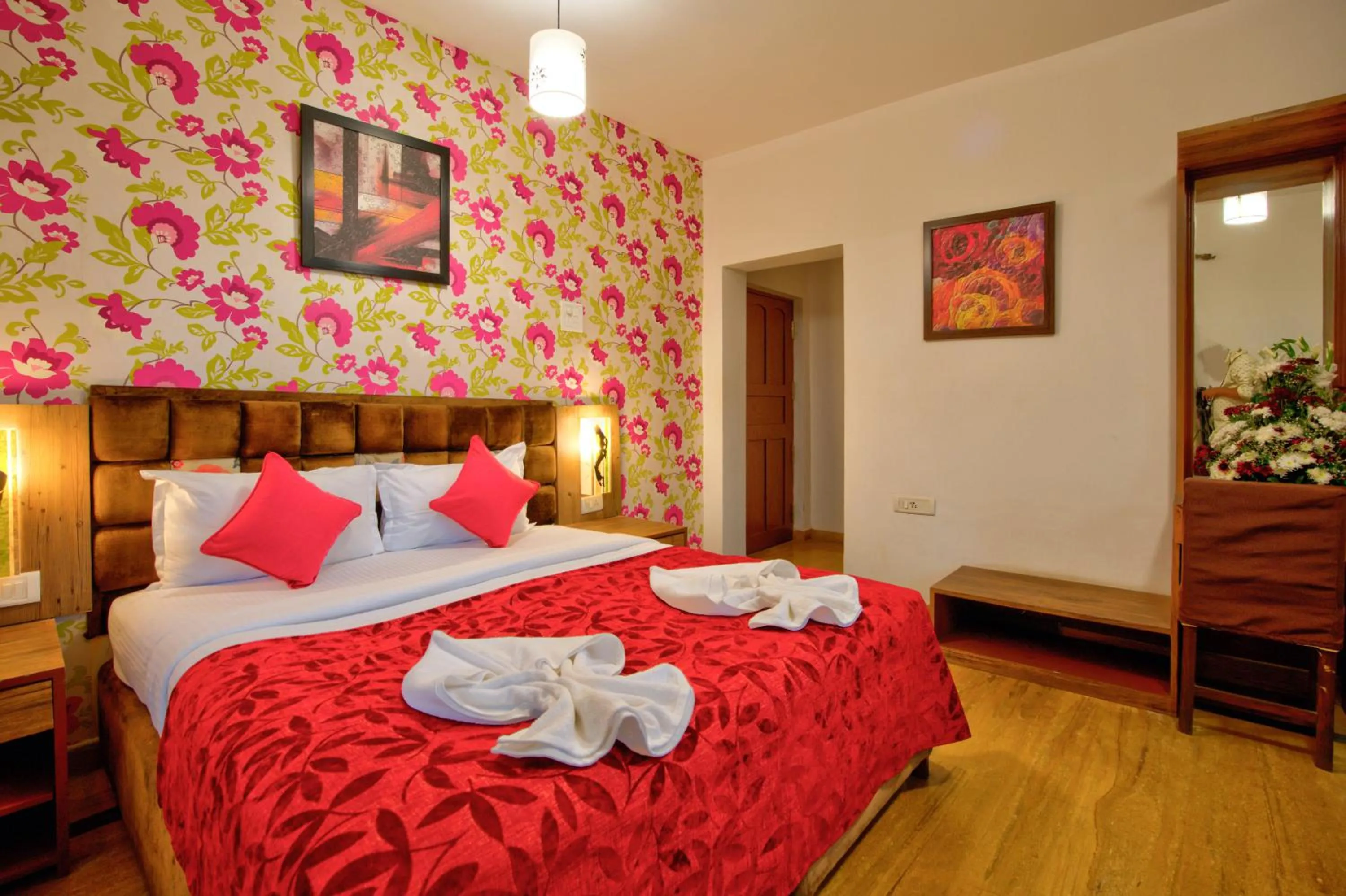 Photo of the whole room, Bed in Resort Martins Siesta , A Portuguese Heritage Resort in Calangute