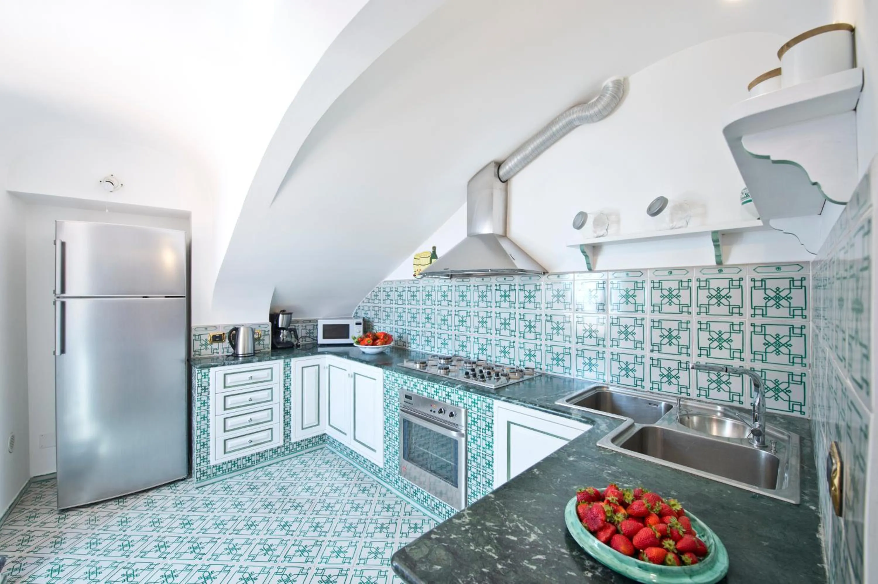 Kitchen or kitchenette in Palazzo Rocco Villa Sunshining in Love