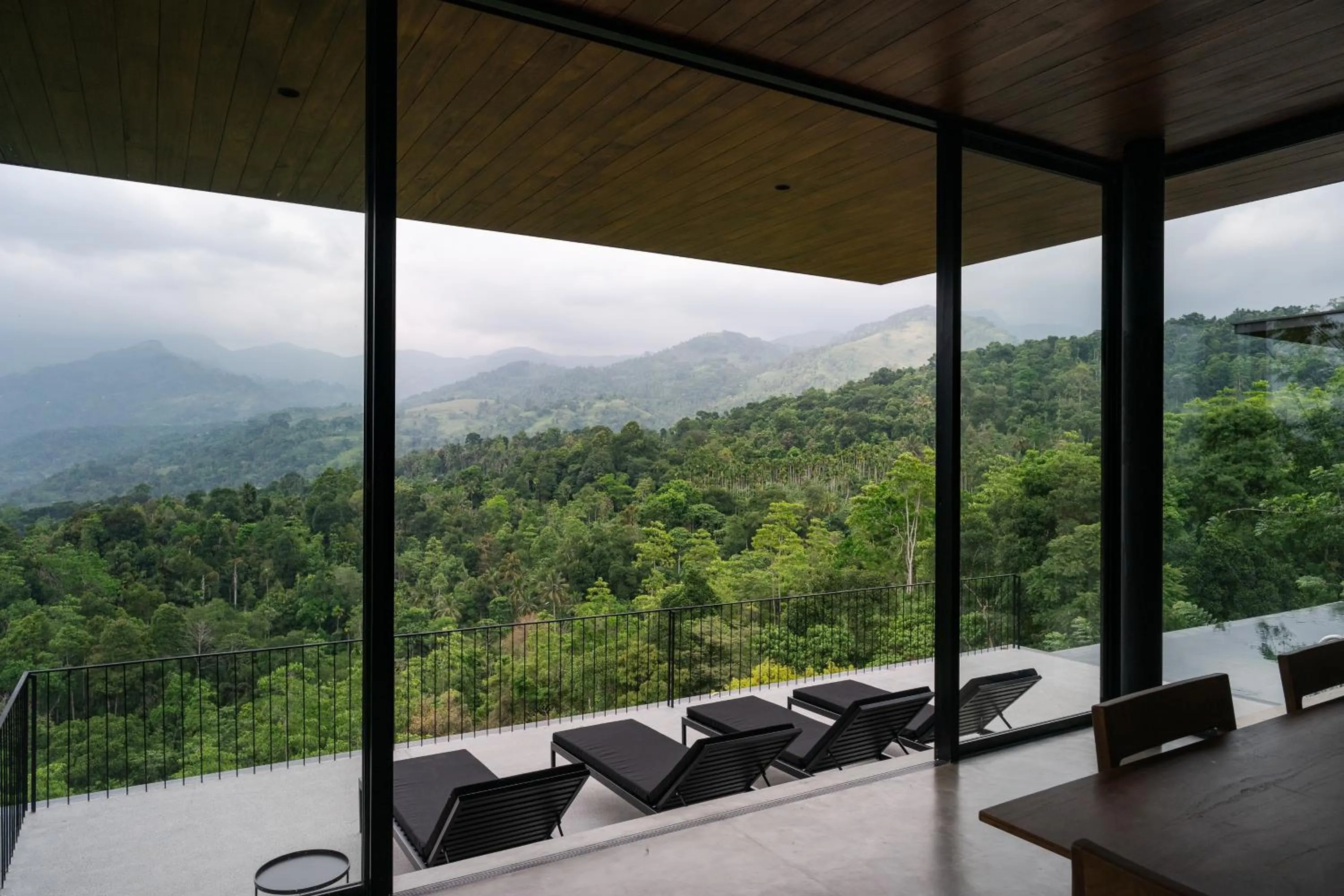 Mountain view in Santani Wellness Kandy