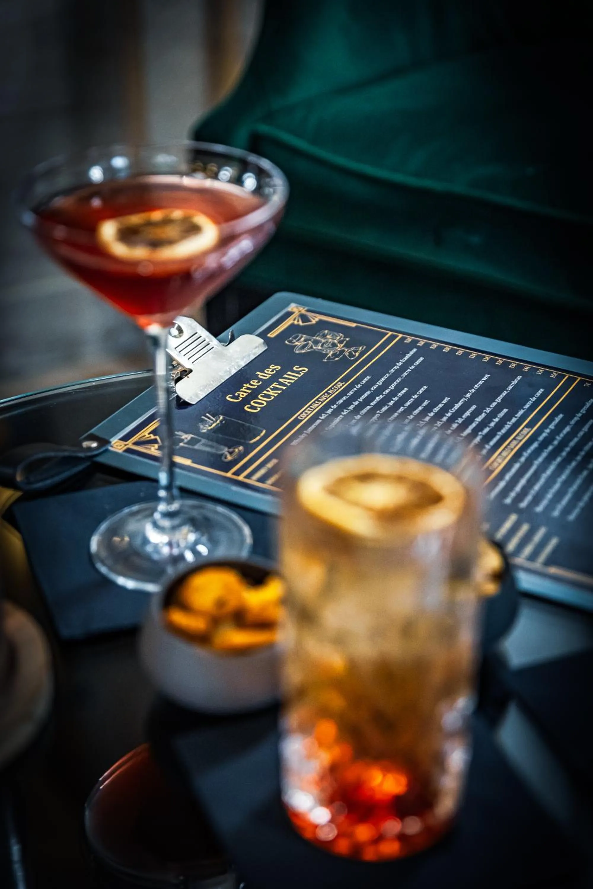 Lounge or bar in Grand Hôtel du Luxembourg & Spa