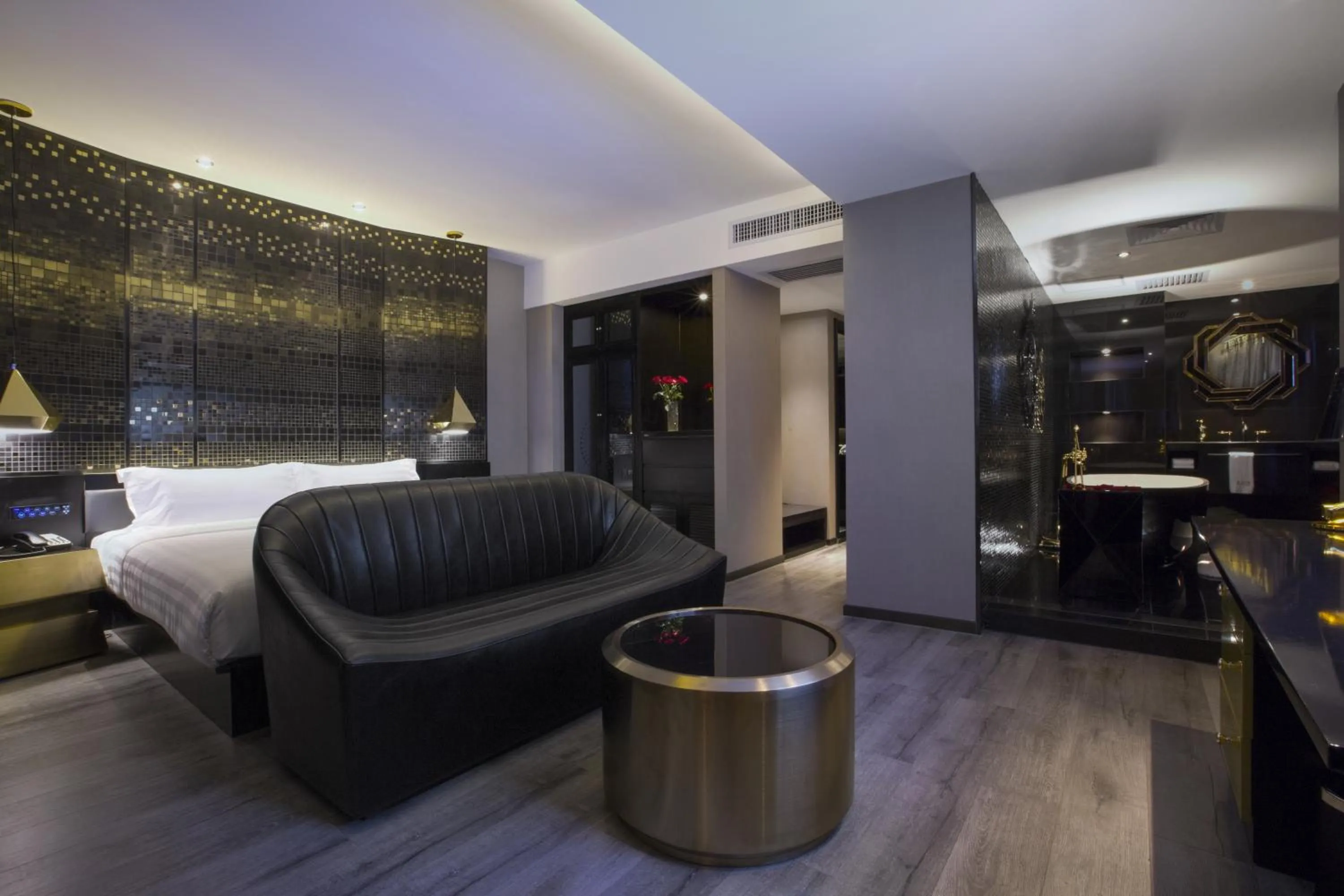 Photo of the whole room in Crystal Orange Hotel Guangzhou Taojin Branch