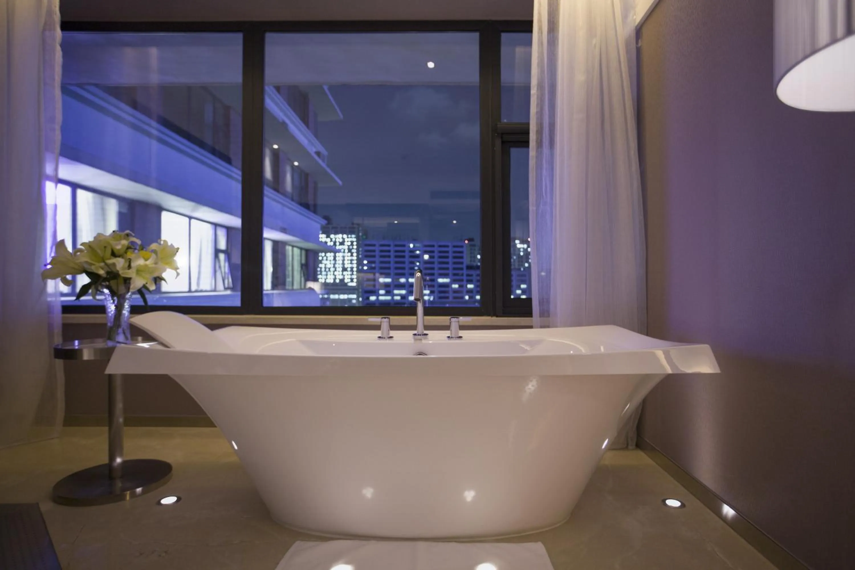 Decorative detail in Crystal Orange Hotel Guangzhou Taojin Branch