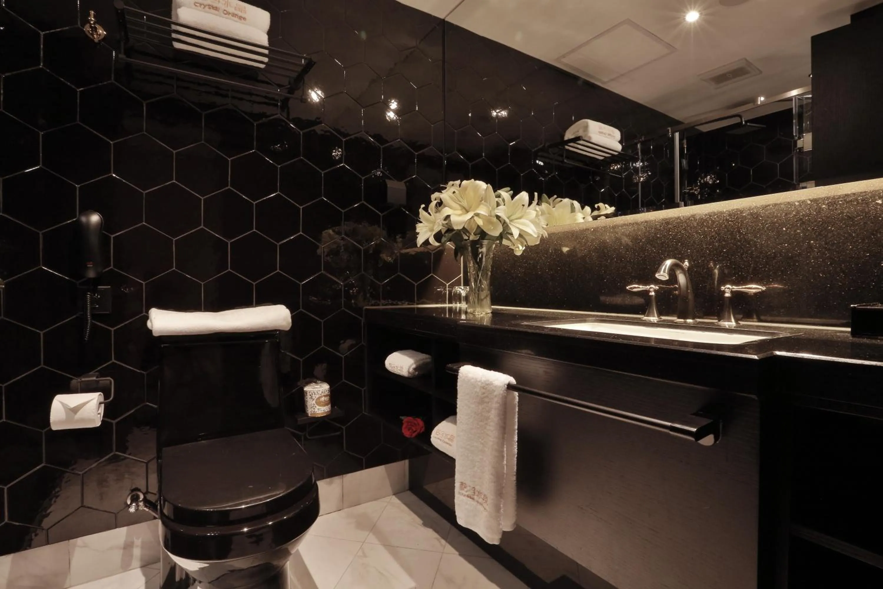 Bathroom in Crystal Orange Hotel Guangzhou Taojin Branch