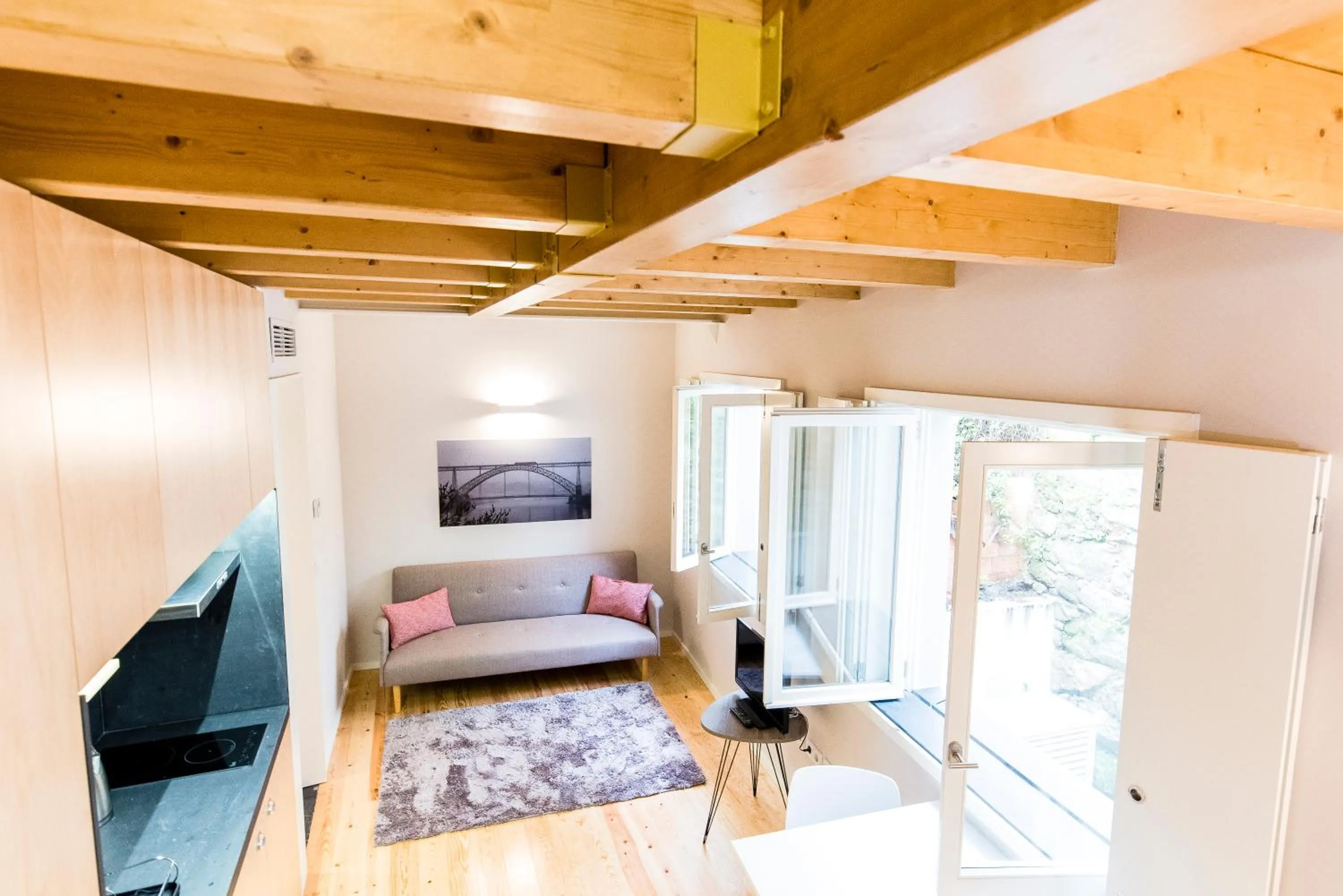 Photo of the whole room in Oporto Trendy River