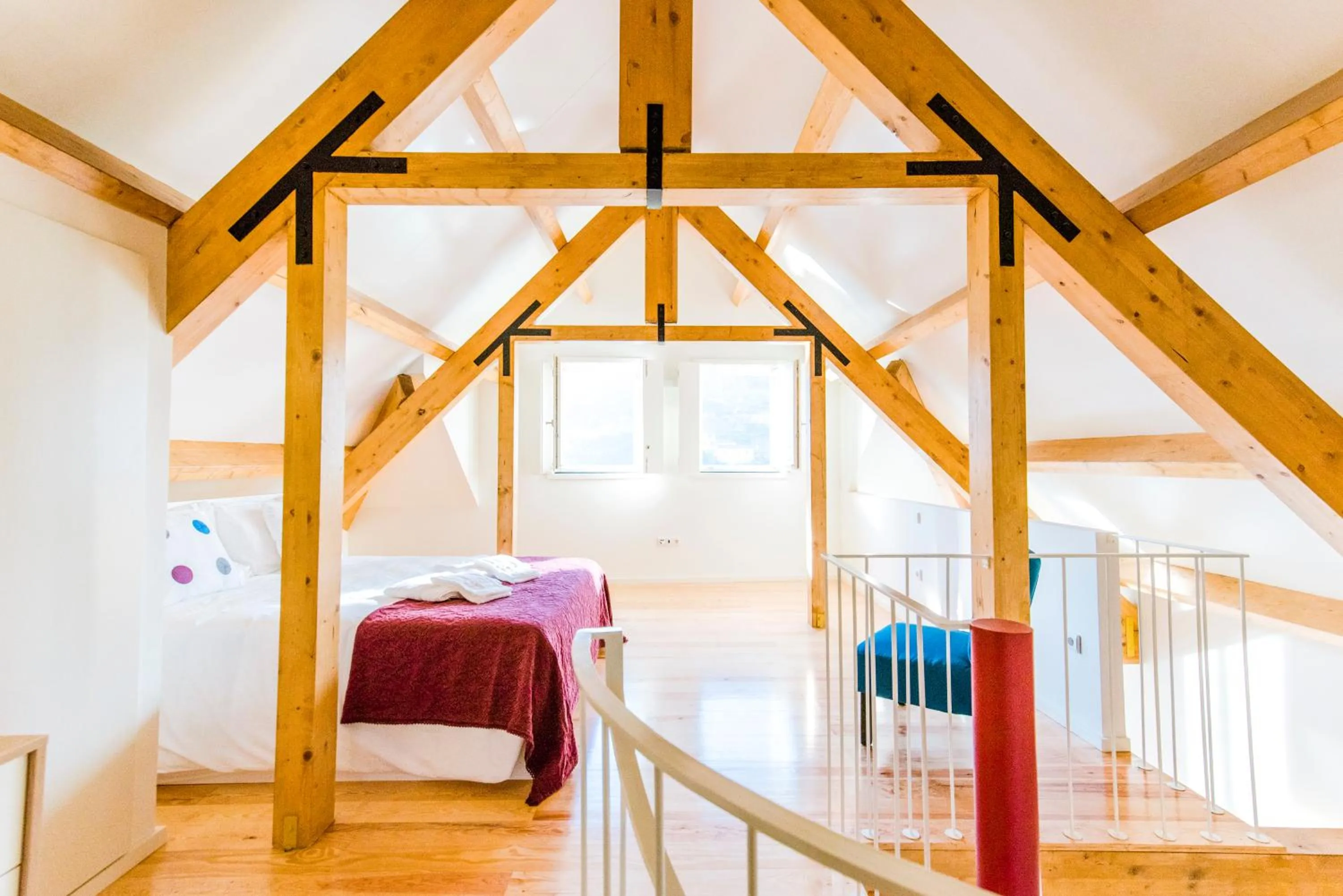 Bedroom, Bed in Oporto Trendy River