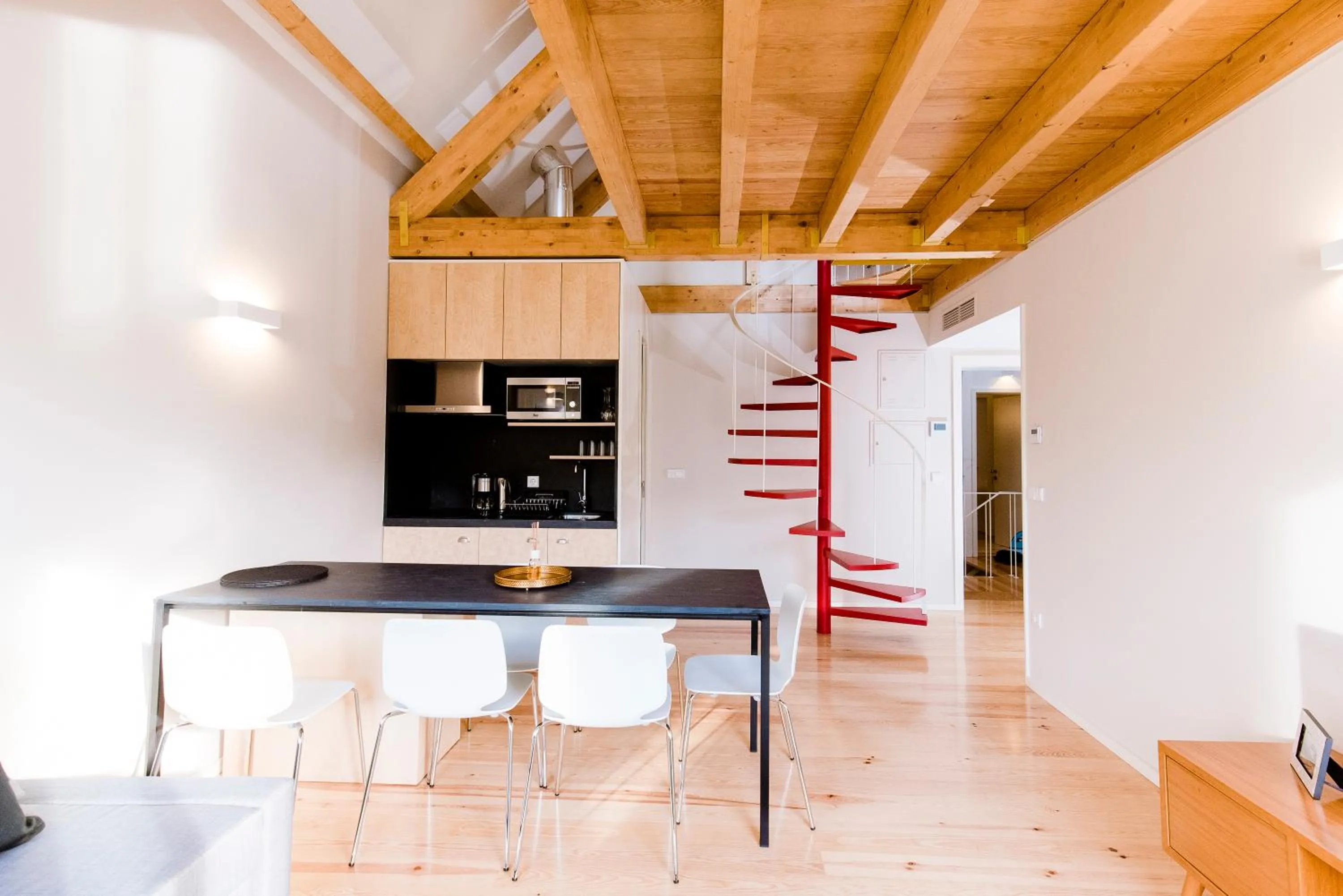 Decorative detail in Oporto Trendy River