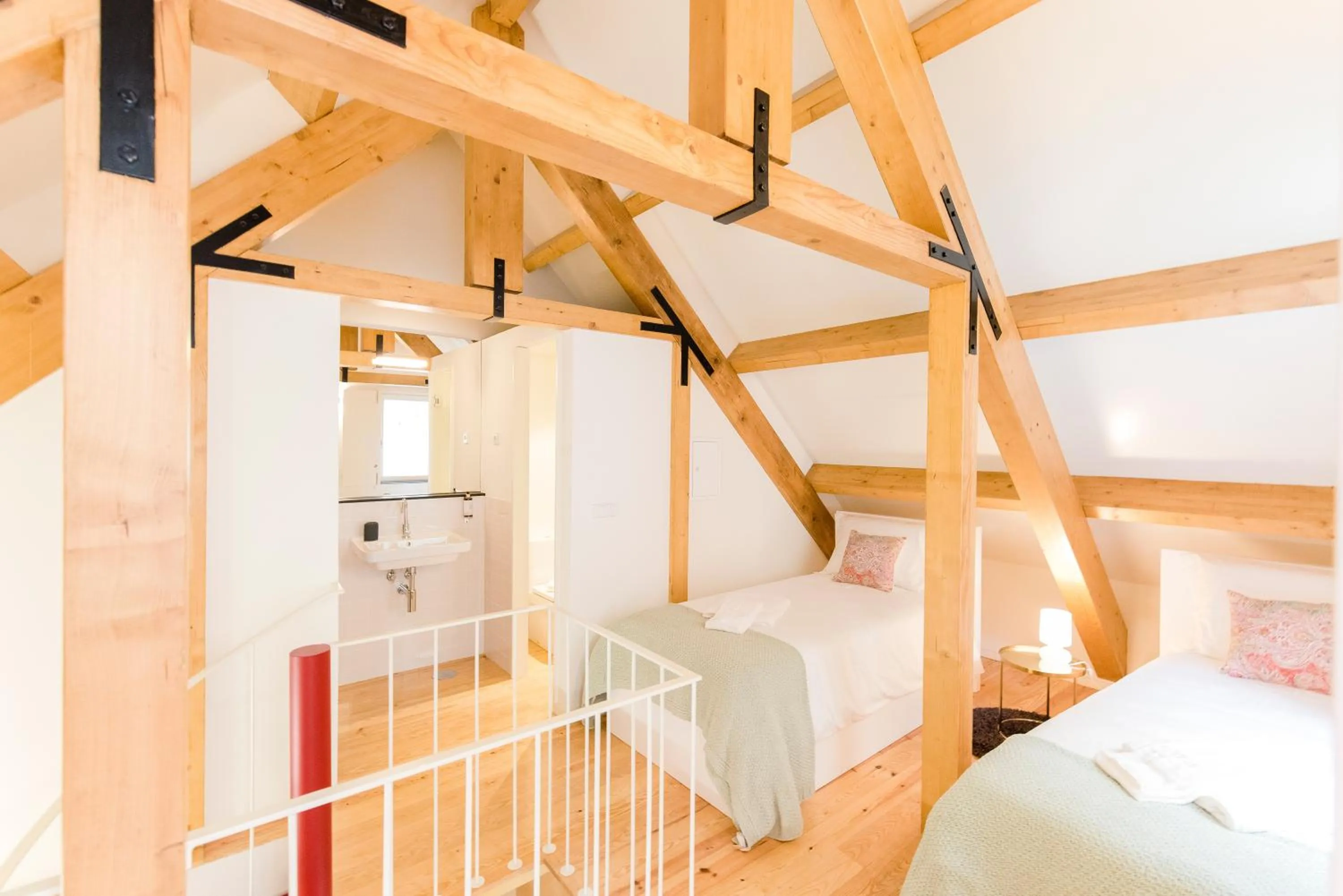 Bed in Oporto Trendy River