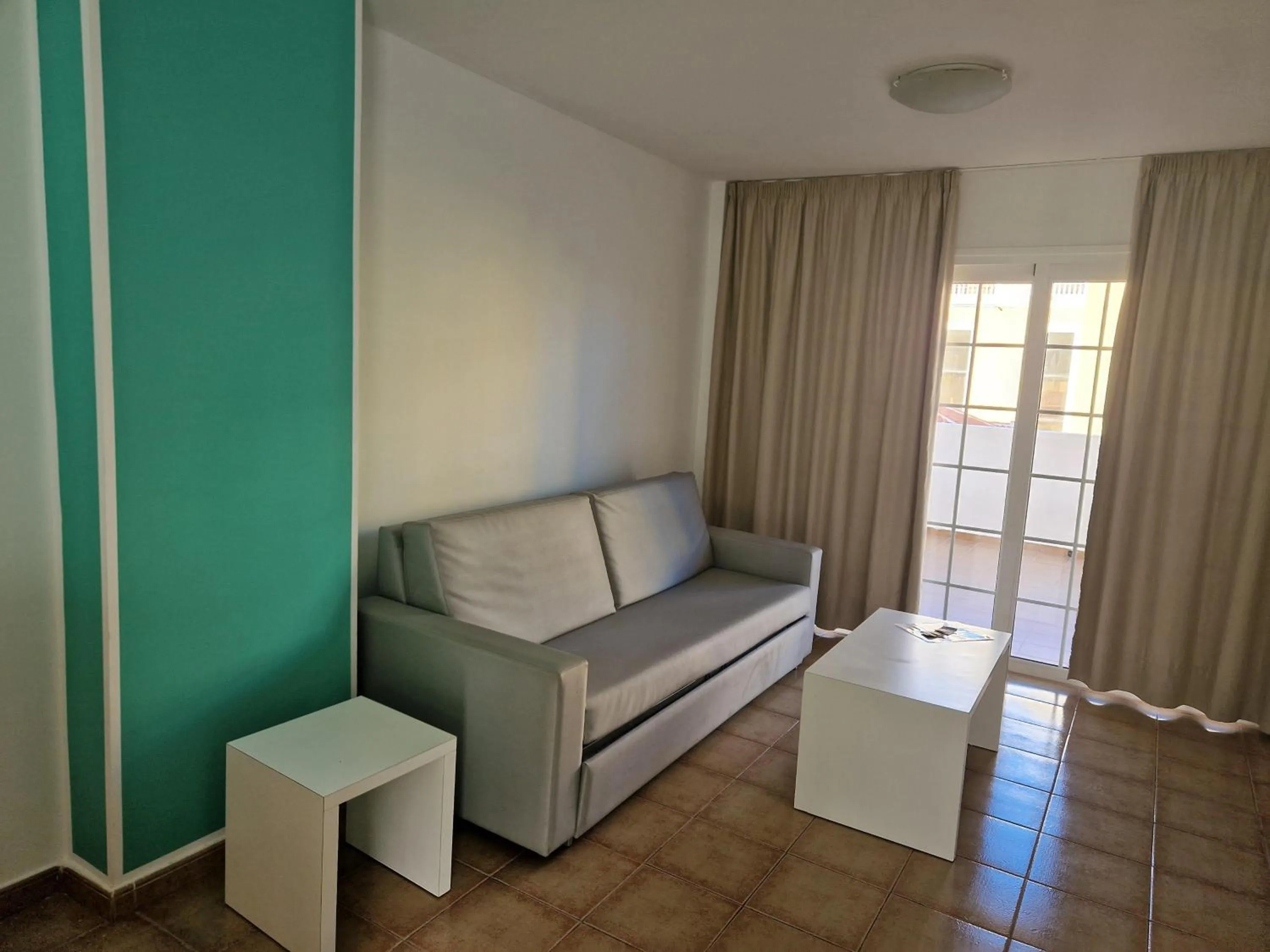 Photo of the whole room in Chatur Playa Real Resort