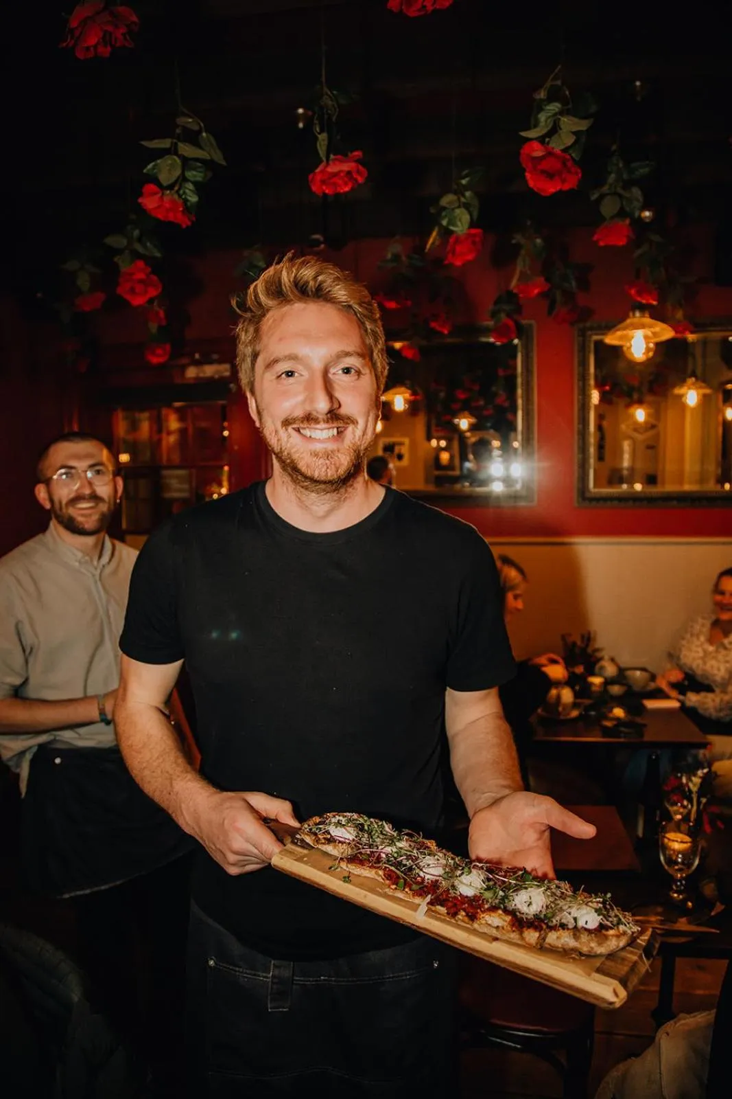 Restaurant/places to eat in Hotel Rose Red