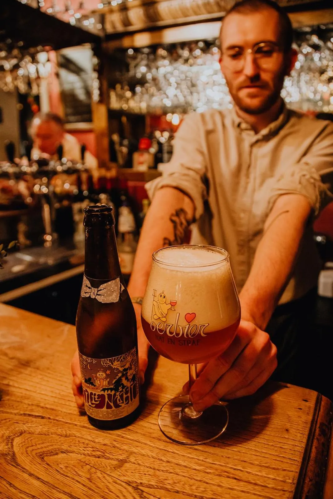 Drinks in Hotel Rose Red