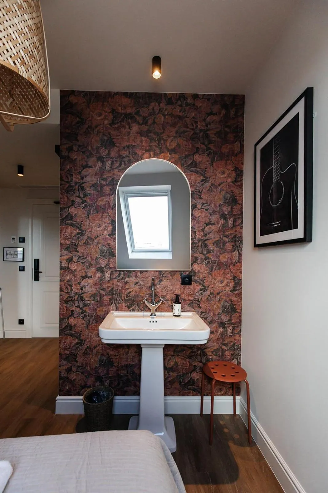 Bathroom in Hotel Rose Red