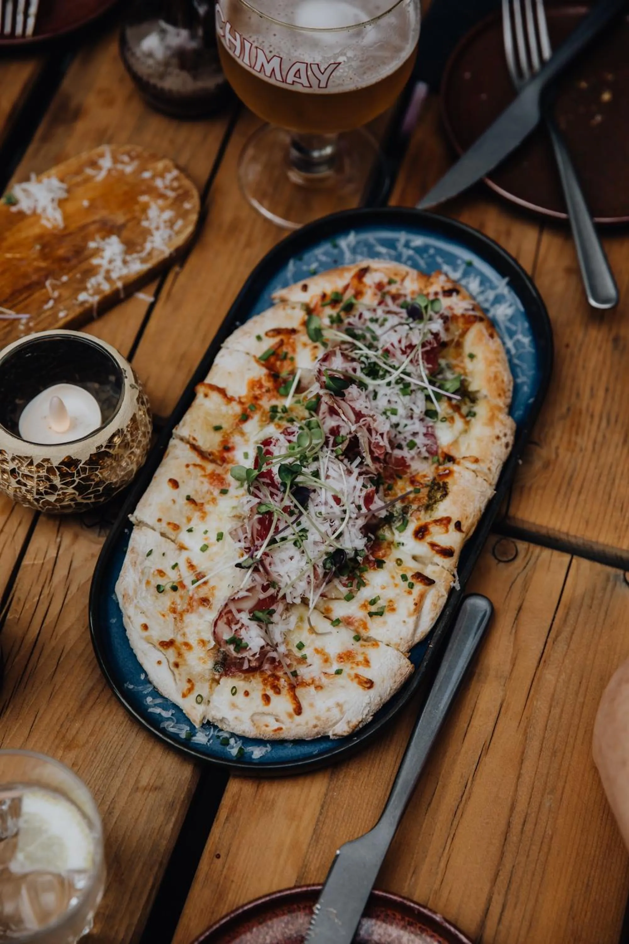 Food in Hotel Rose Red