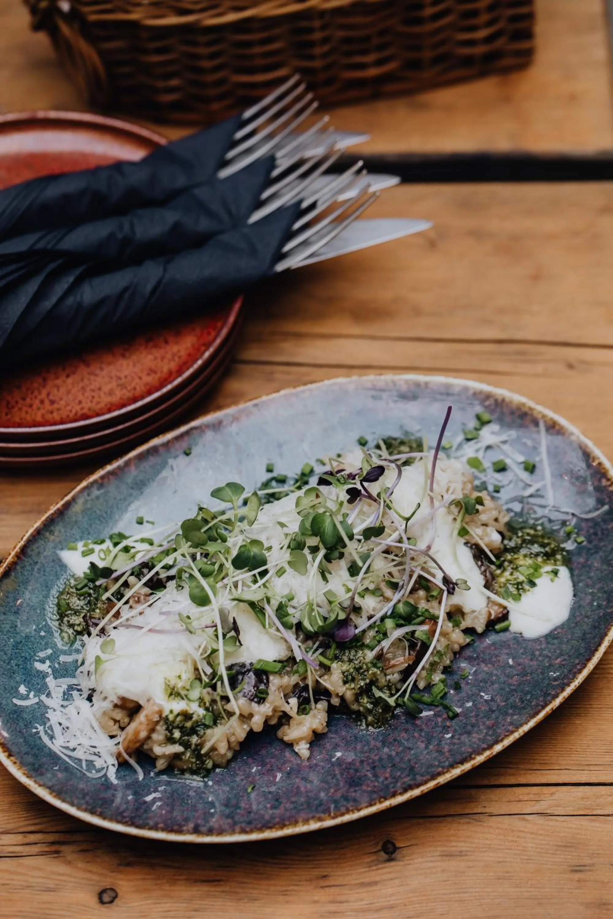 Food in Hotel Rose Red