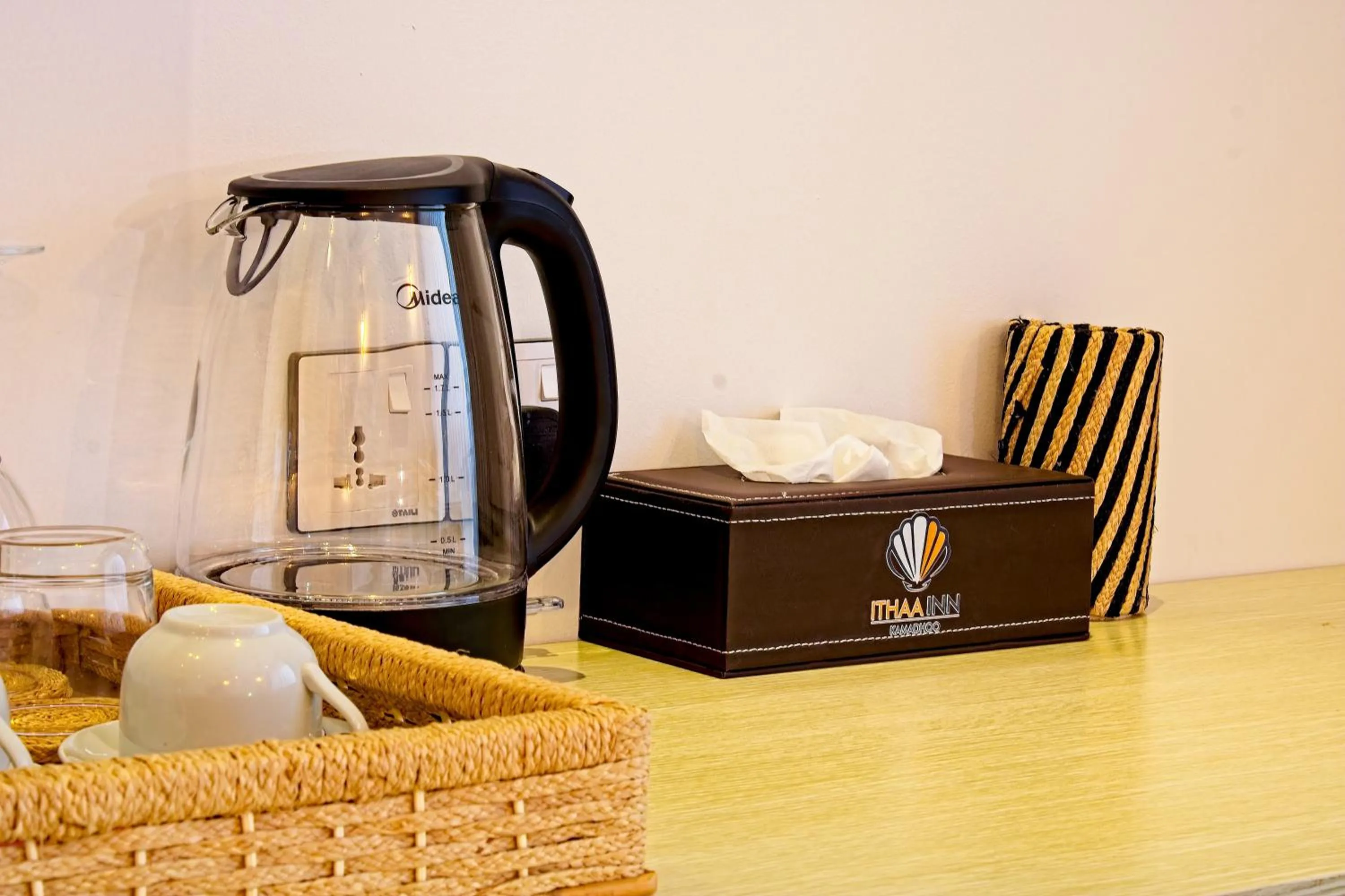 Coffee/tea facilities in Ithaa Inn Kamadhoo
