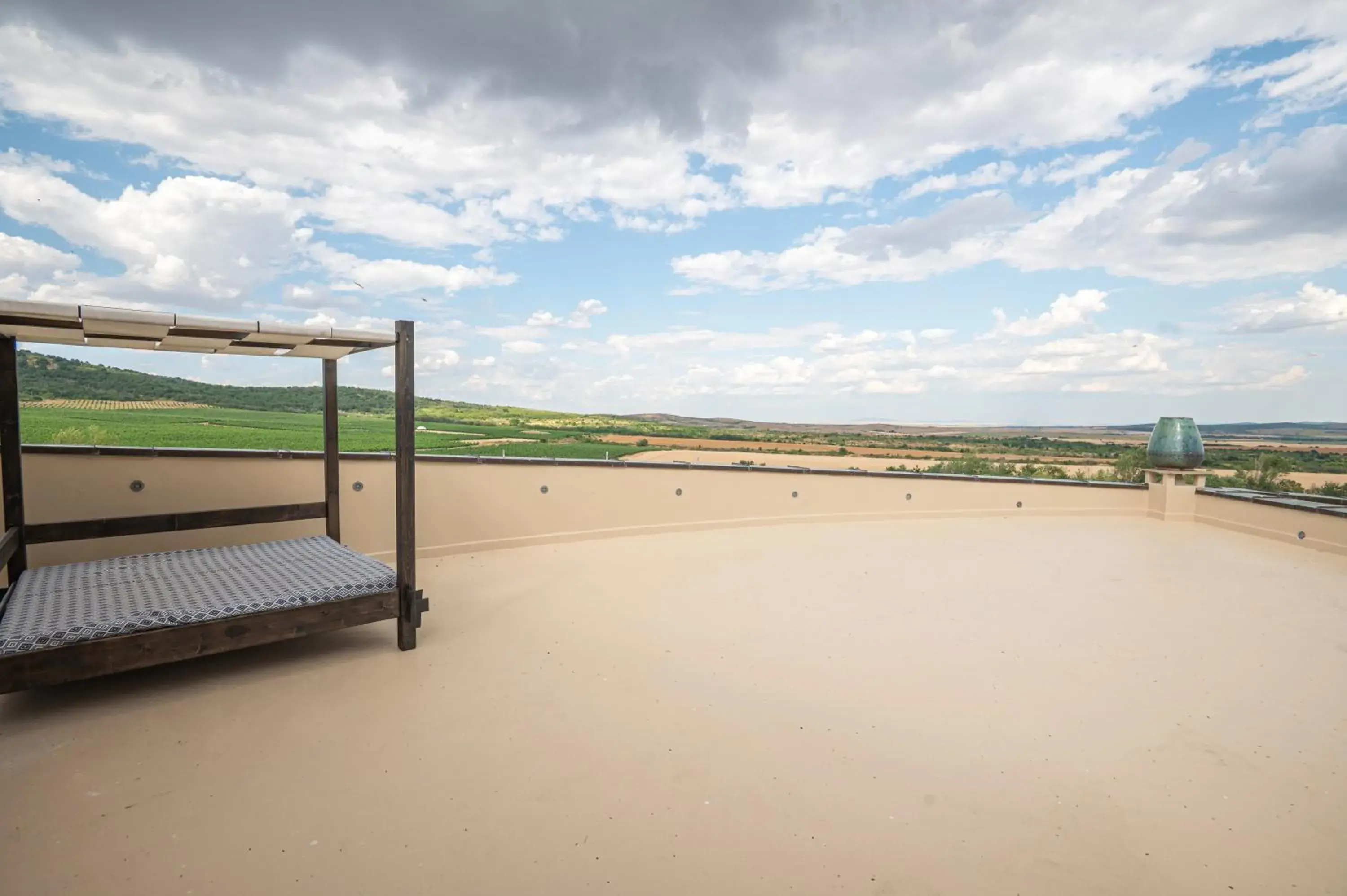 One-Bedroom Apartment with Park View in Hotel Soli Invicto One-Bedroom Apartment with Park View in Hotel Soli Invicto