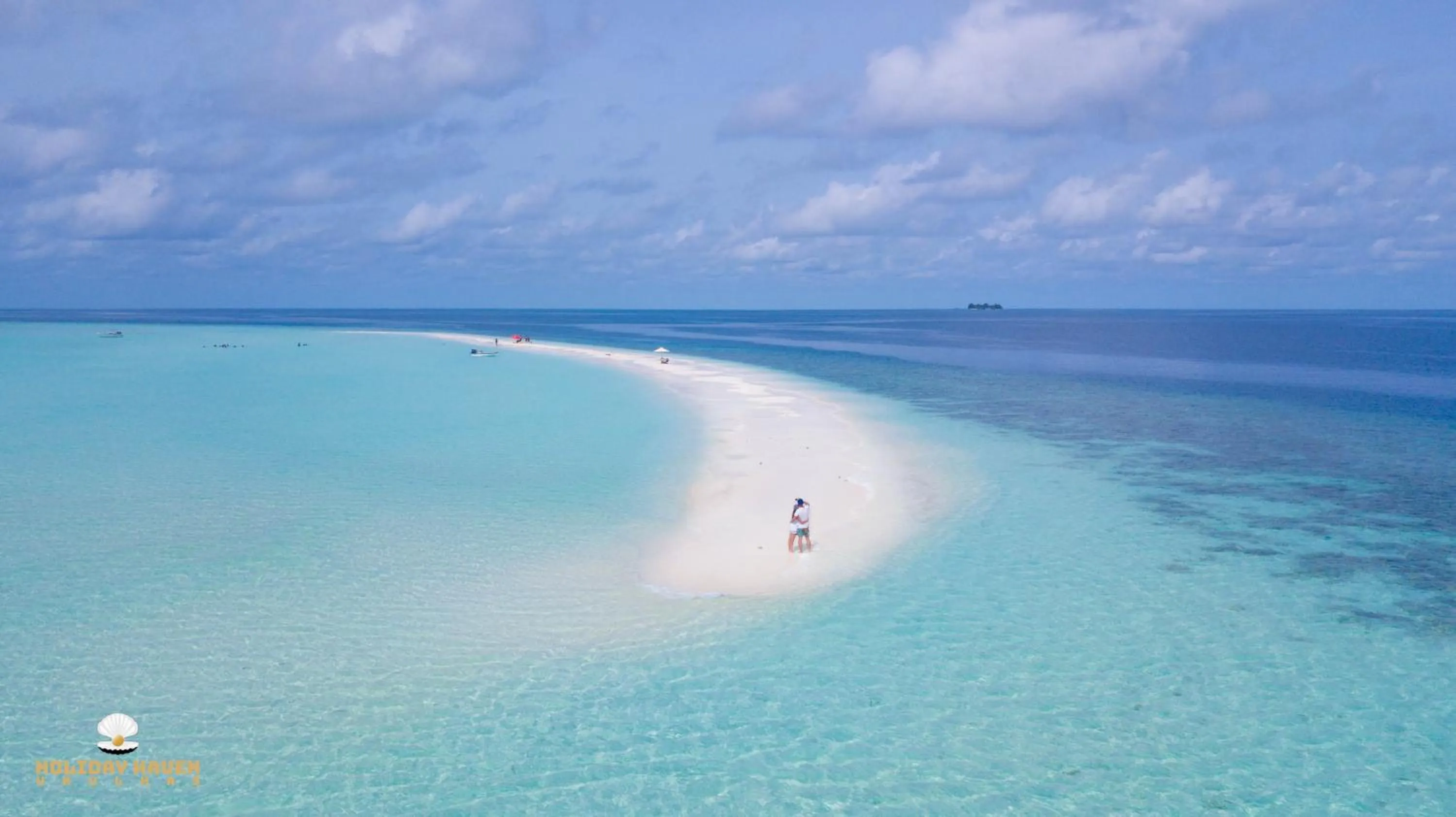 Spring in Holiday Haven Ukulhas