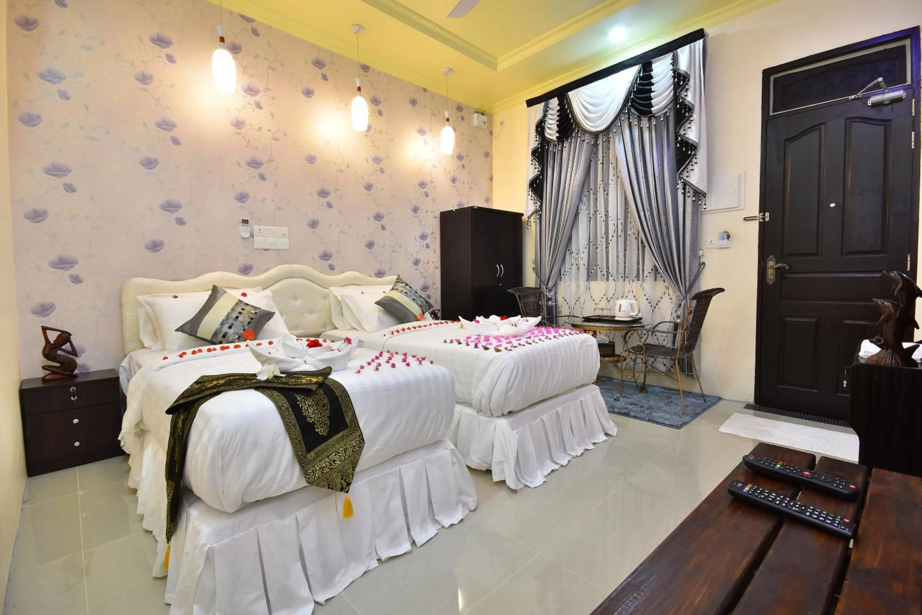 Bedroom, Bed in Holiday Haven Ukulhas