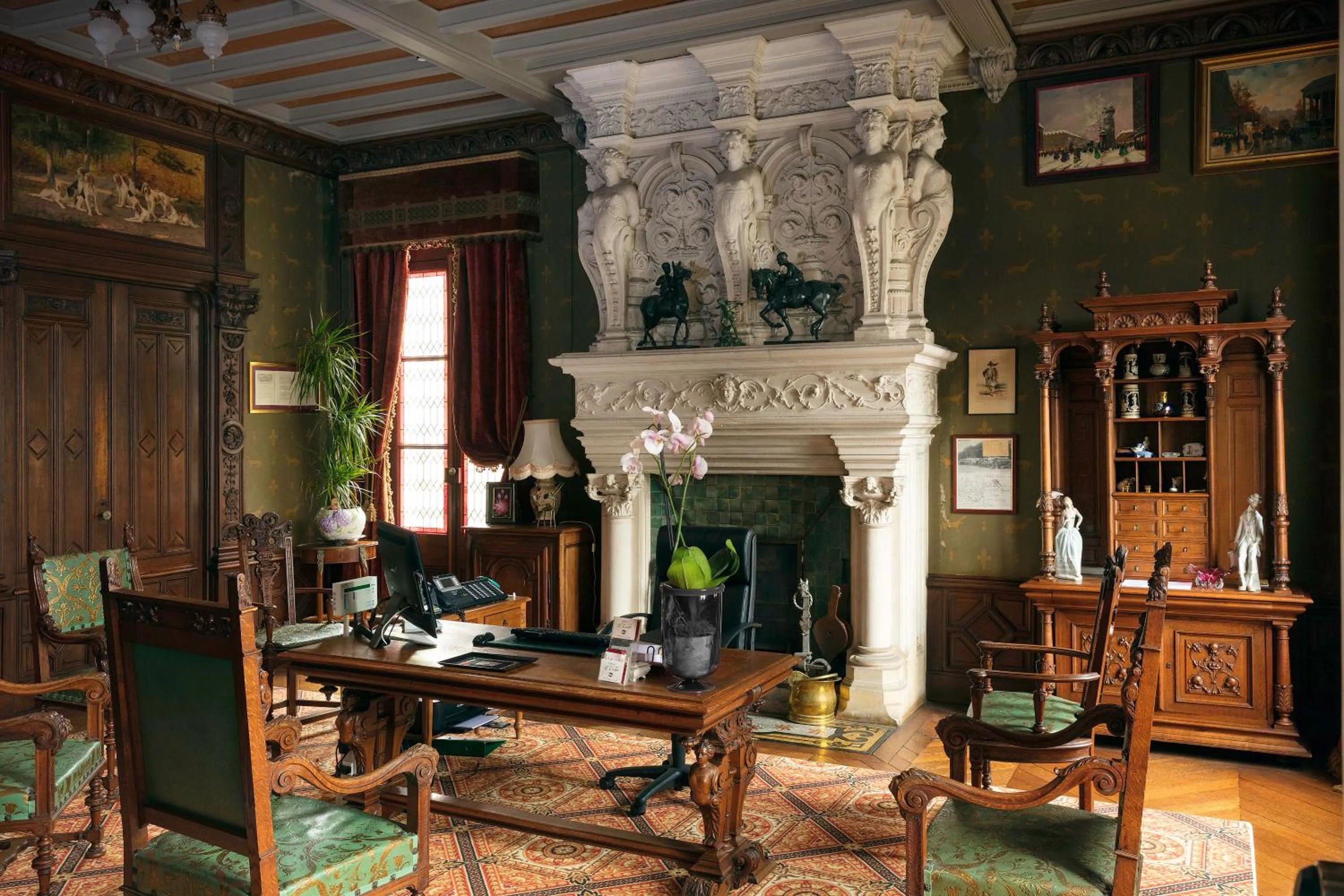 Property building in Hôtel L'Ecrin