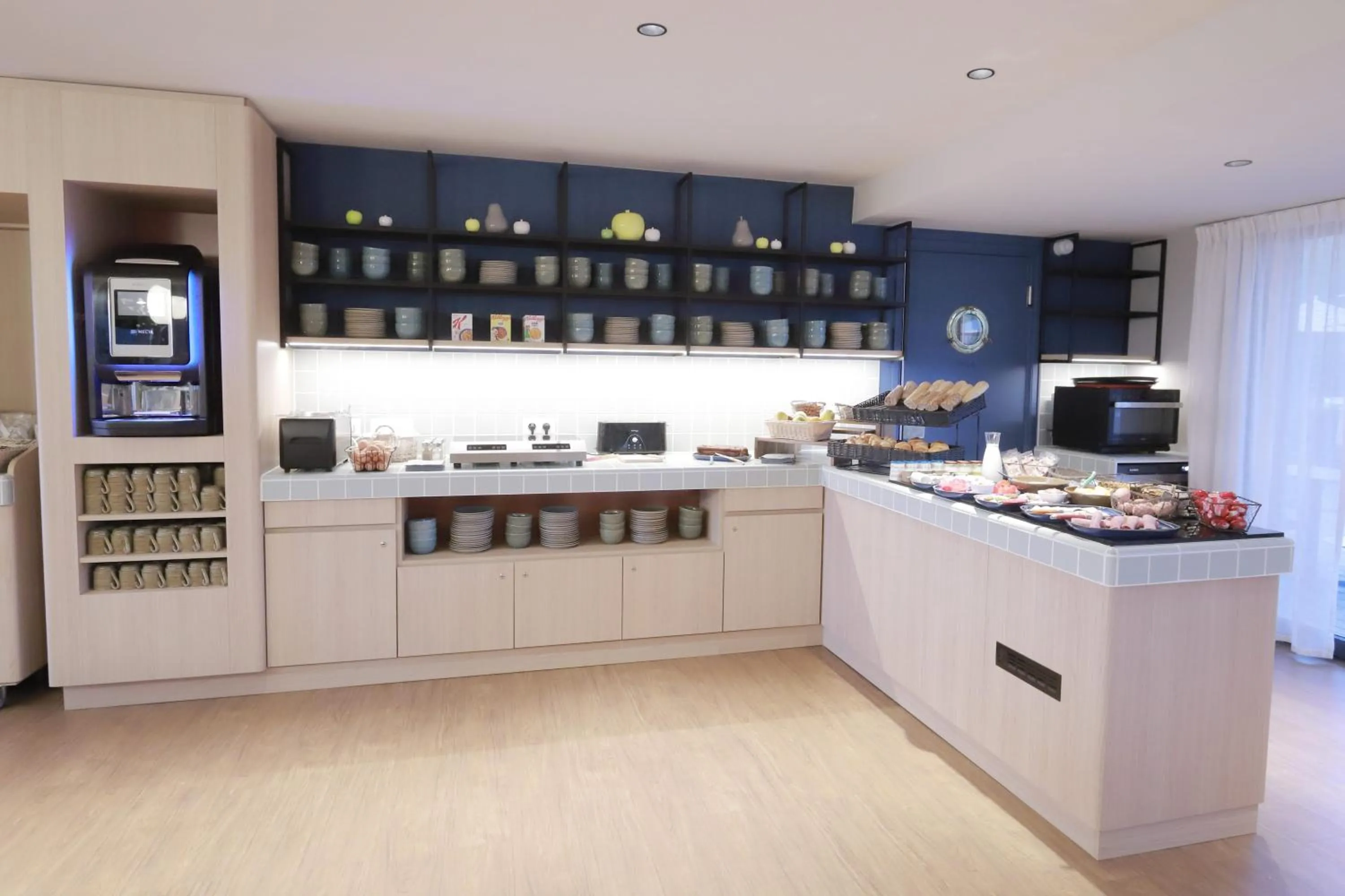 Breakfast in Hôtel Antares & Spa