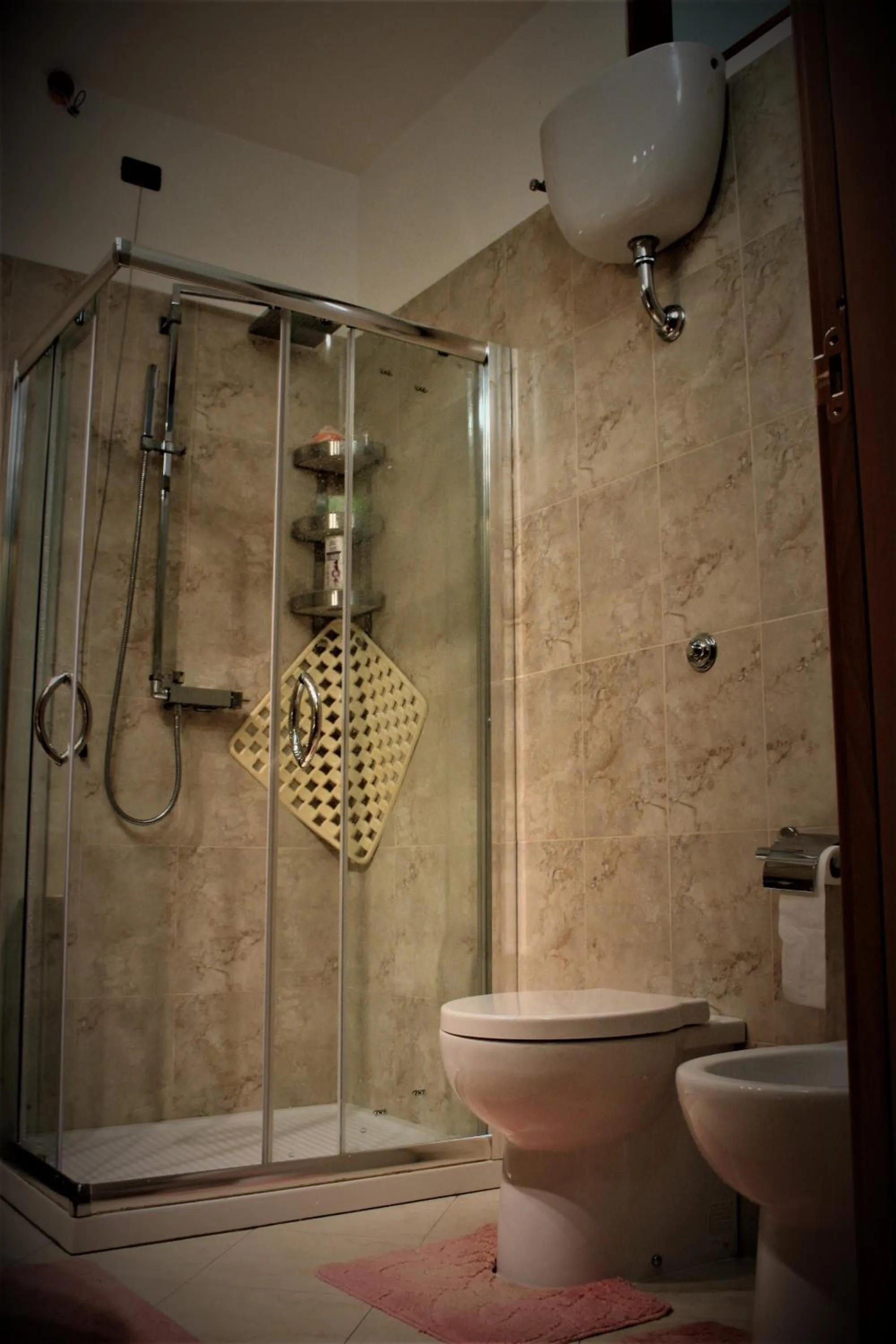 Shower in B&B Villa Ciccone
