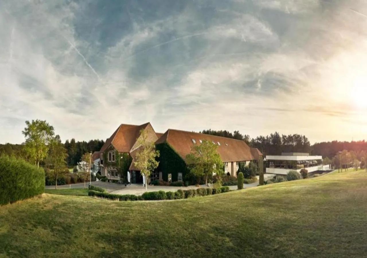 Property building in Stiemerheide - The Urban Hotel & Golf Retreat 4 Star Superior