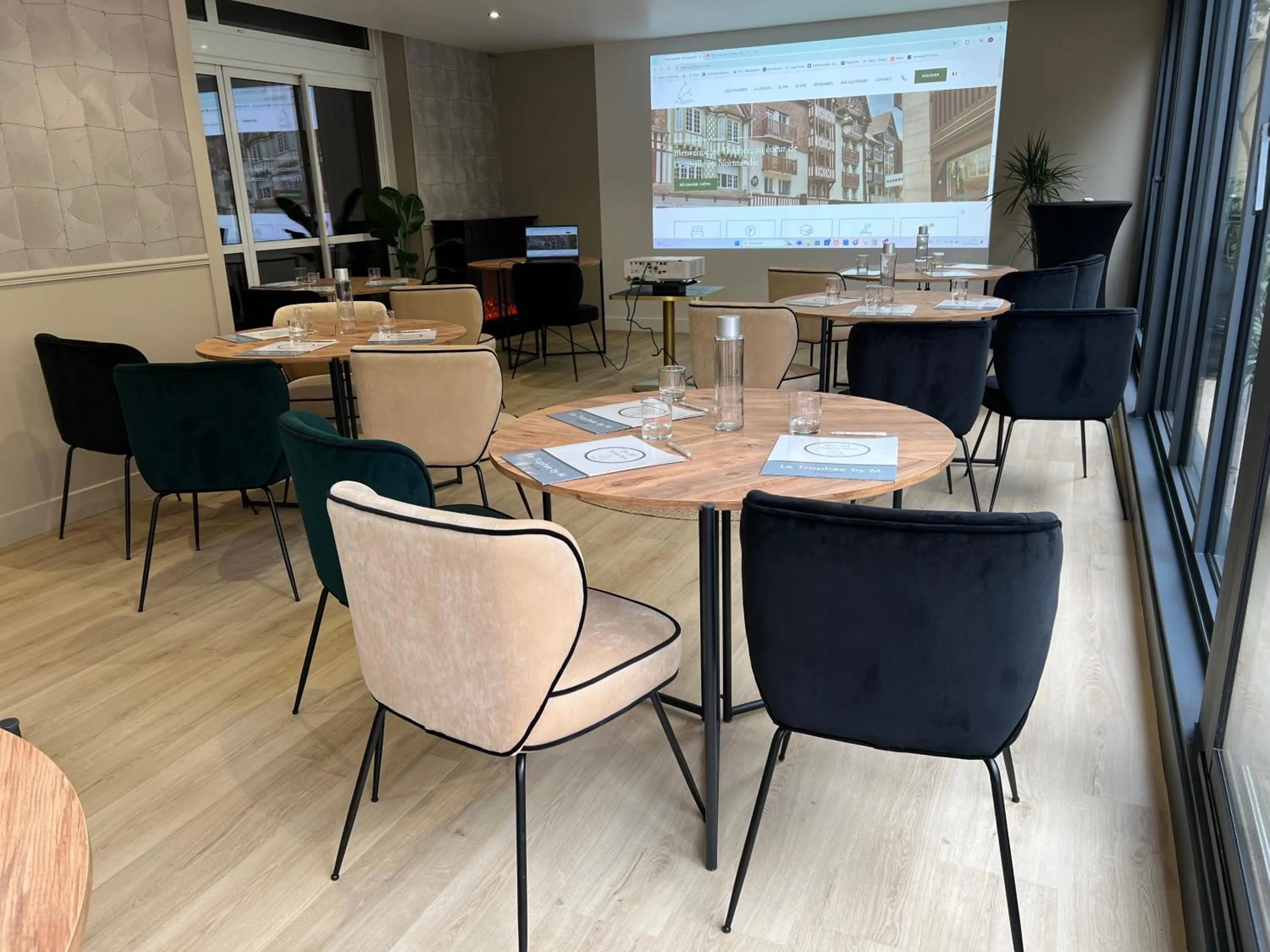 Banquet/Function facilities in Le Trophée Boutique Hôtel Spa- La Loggia Appart'hôtel