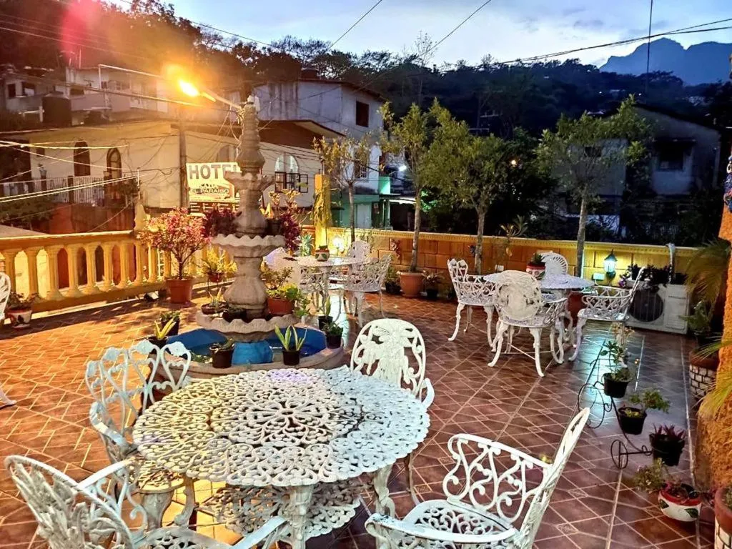 POSAD FAMILIAR EL PARAiSO