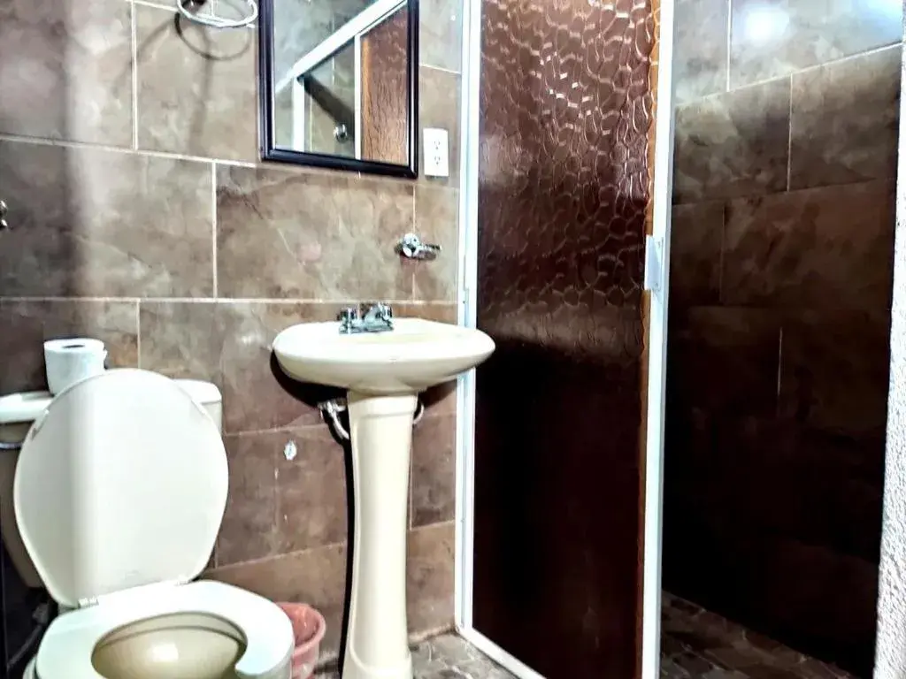 Double Room in POSAD FAMILIAR EL PARAiSO Double Room in POSAD FAMILIAR EL PARAiSO