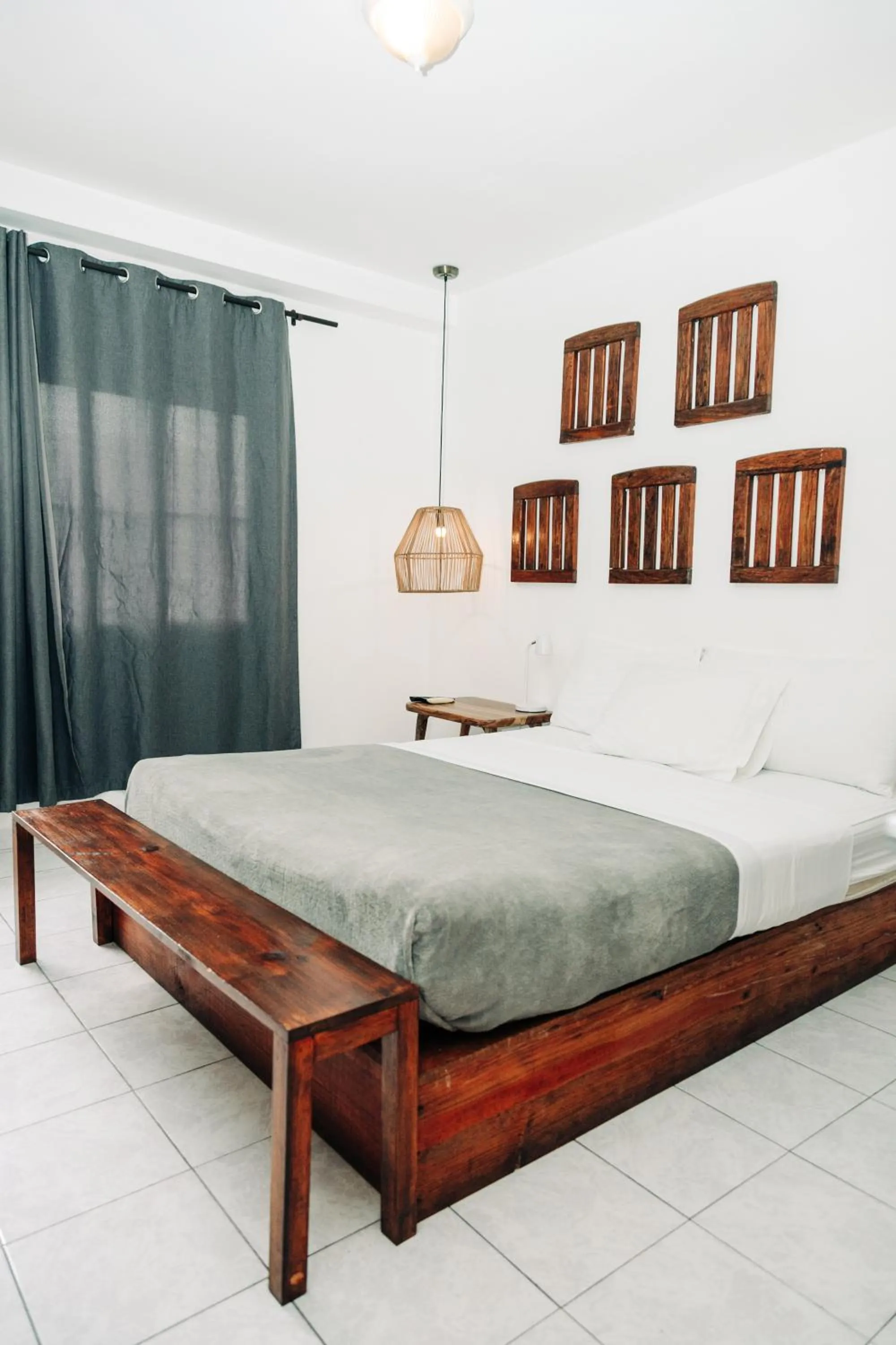 Bed in Cinco Hotel B&B