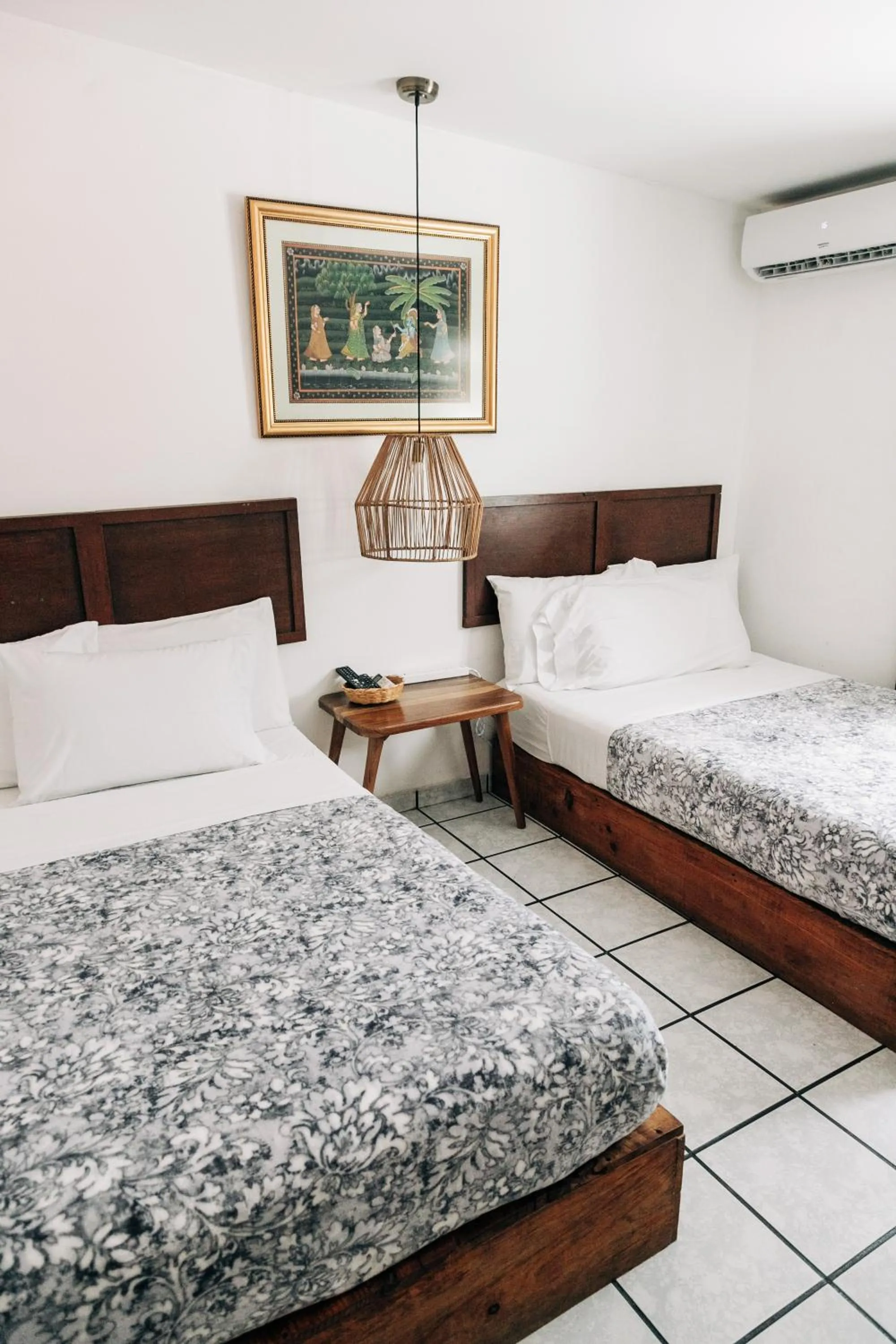 Bed in Cinco Hotel B&B