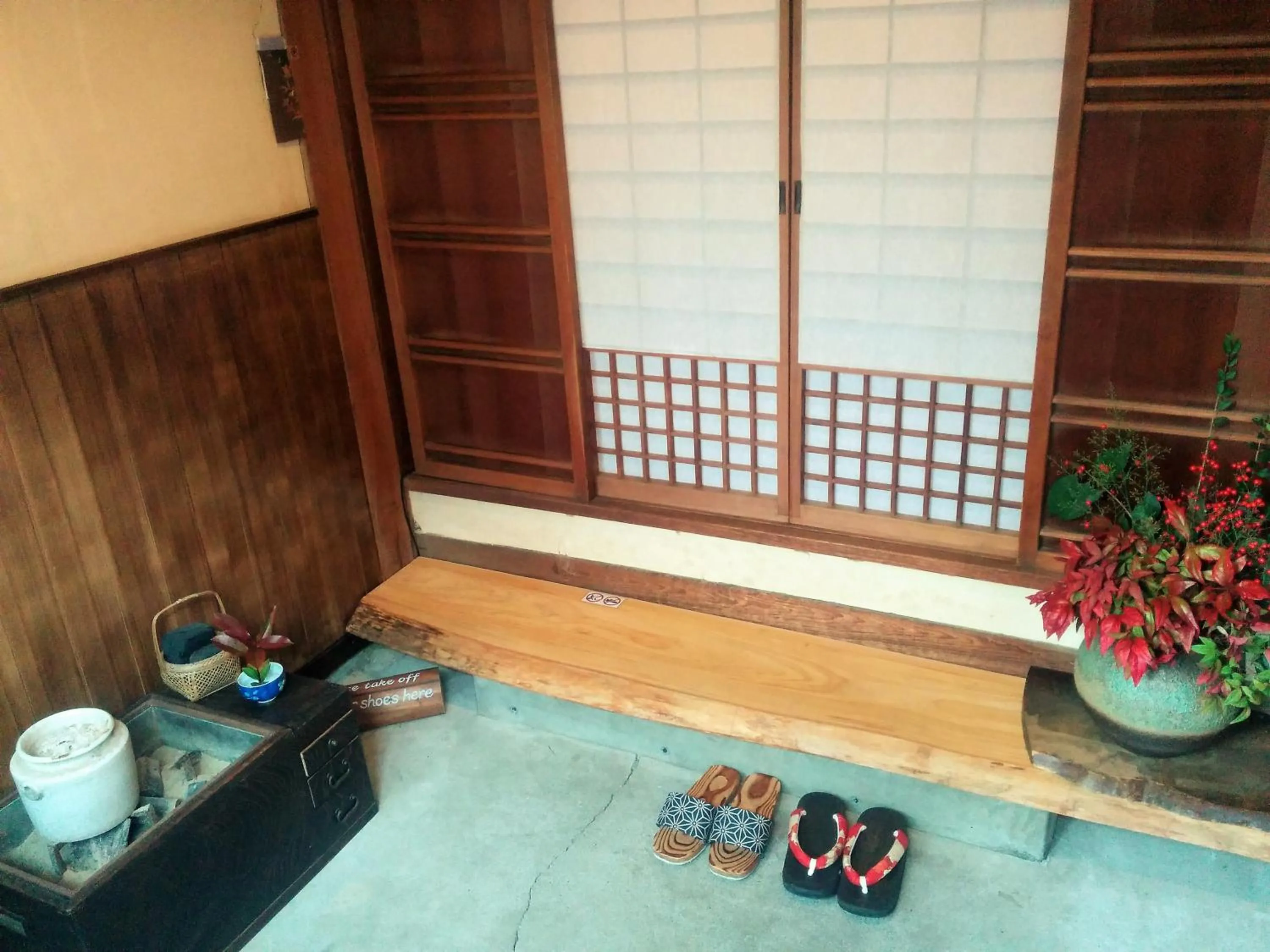 Facade/entrance in Murasakino Guesthouse