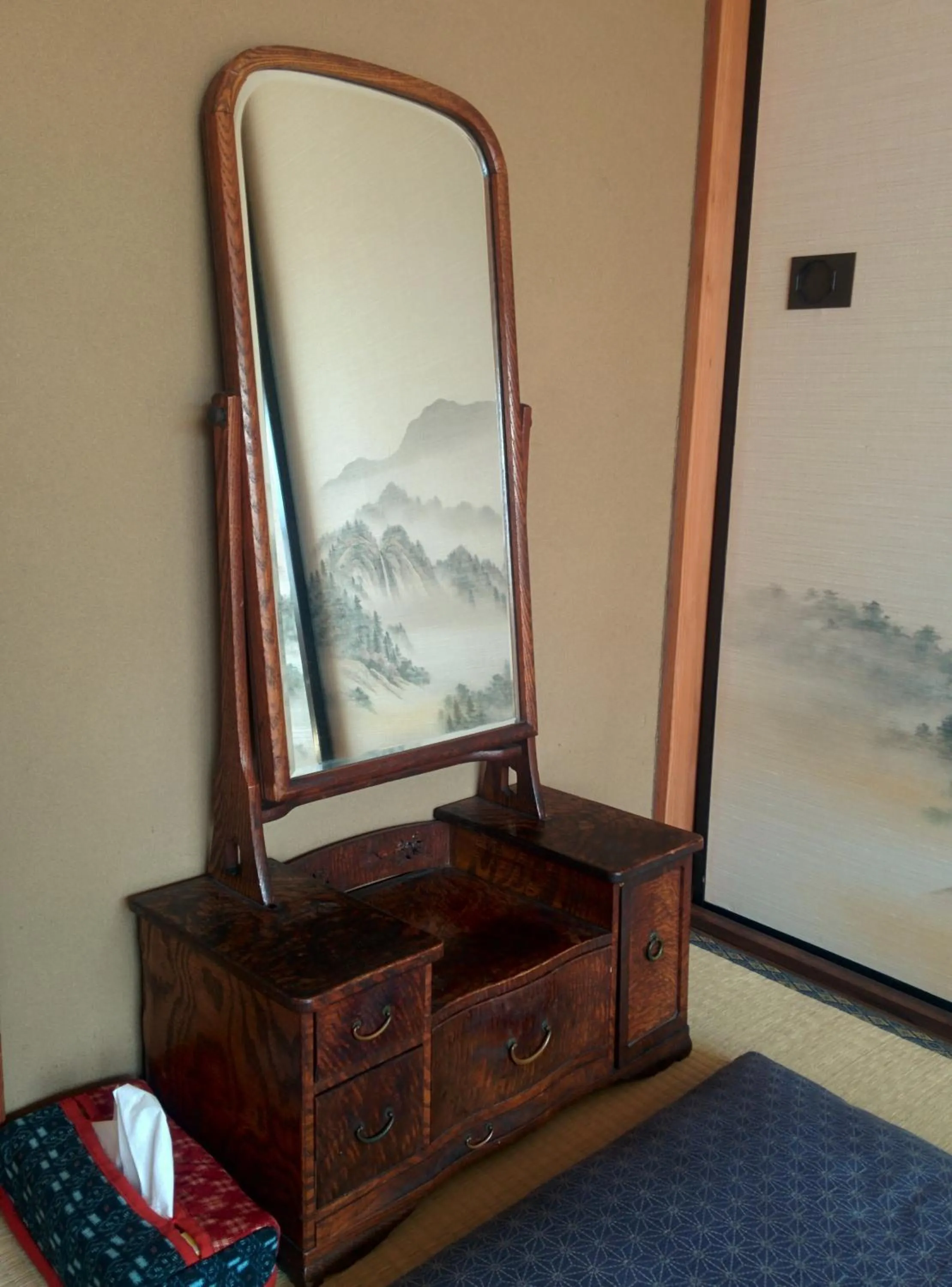 Decorative detail in Murasakino Guesthouse