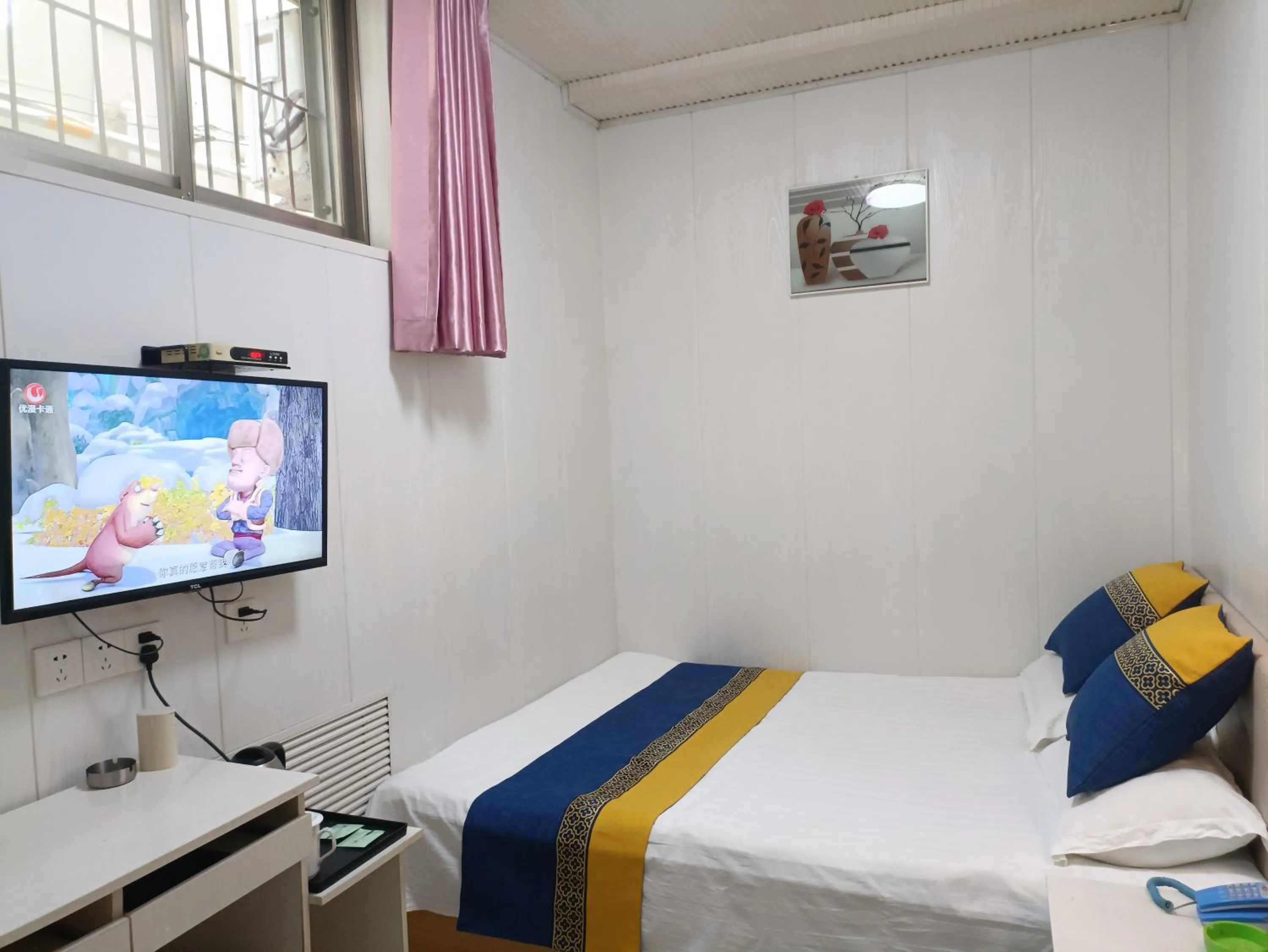 Bedroom, Bed in Qufu Garden Hotel