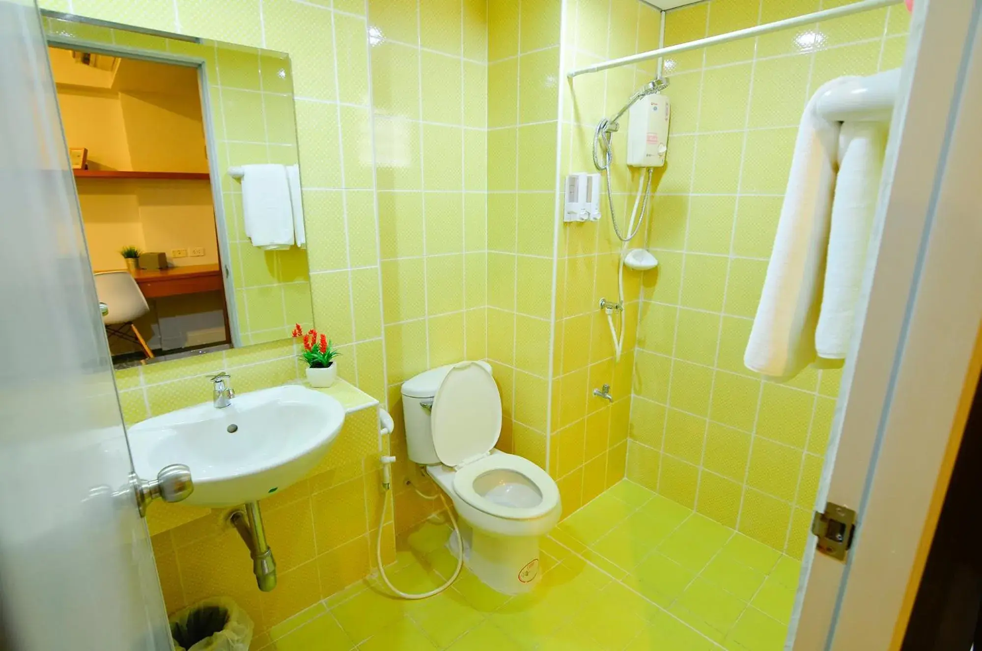 Toilet in BJ Boutique Toilet in BJ Boutique