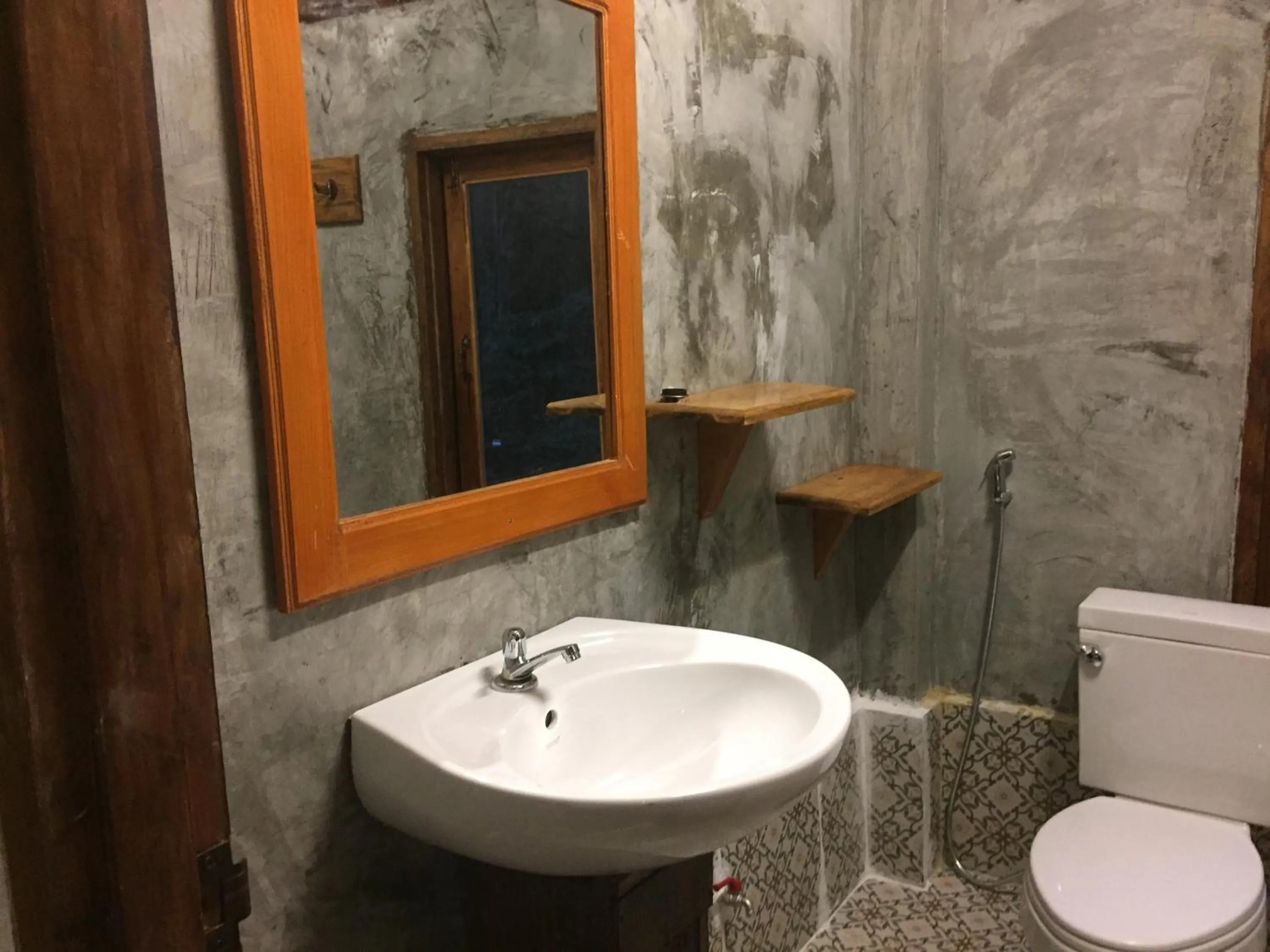 Bathroom in Phoxay Ngam Resort