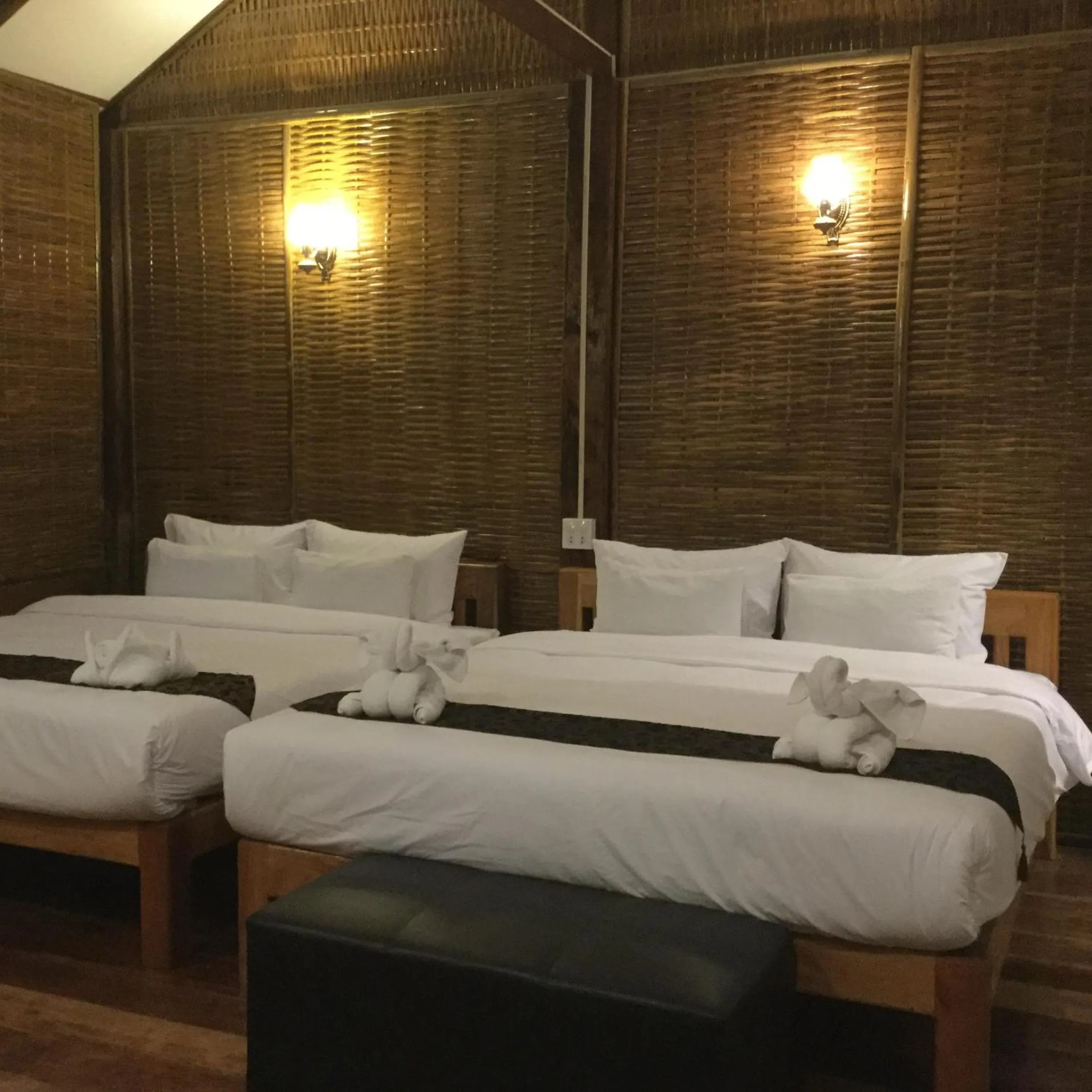 Bedroom, Bed in Phoxay Ngam Resort