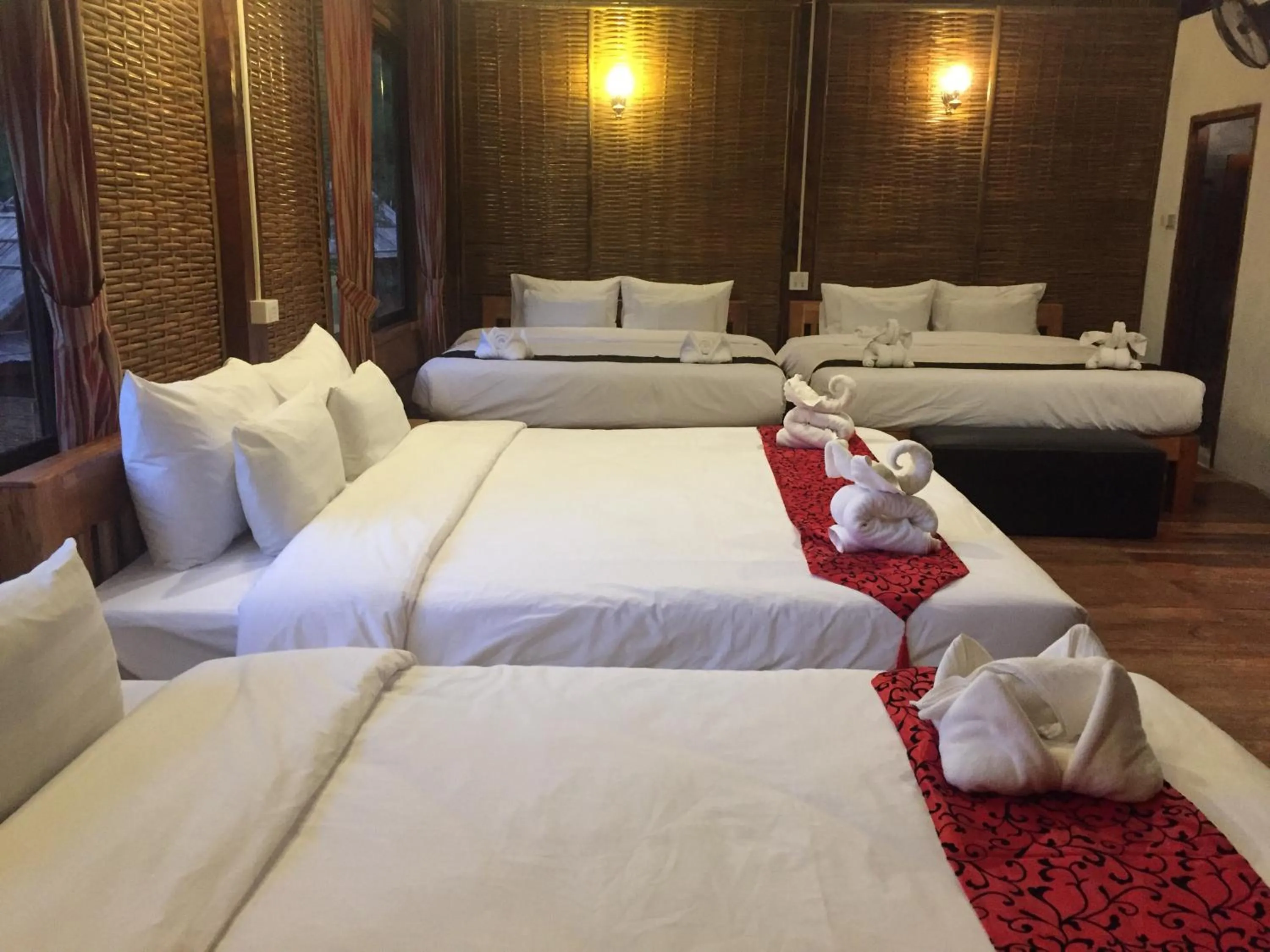 Bedroom, Bed in Phoxay Ngam Resort