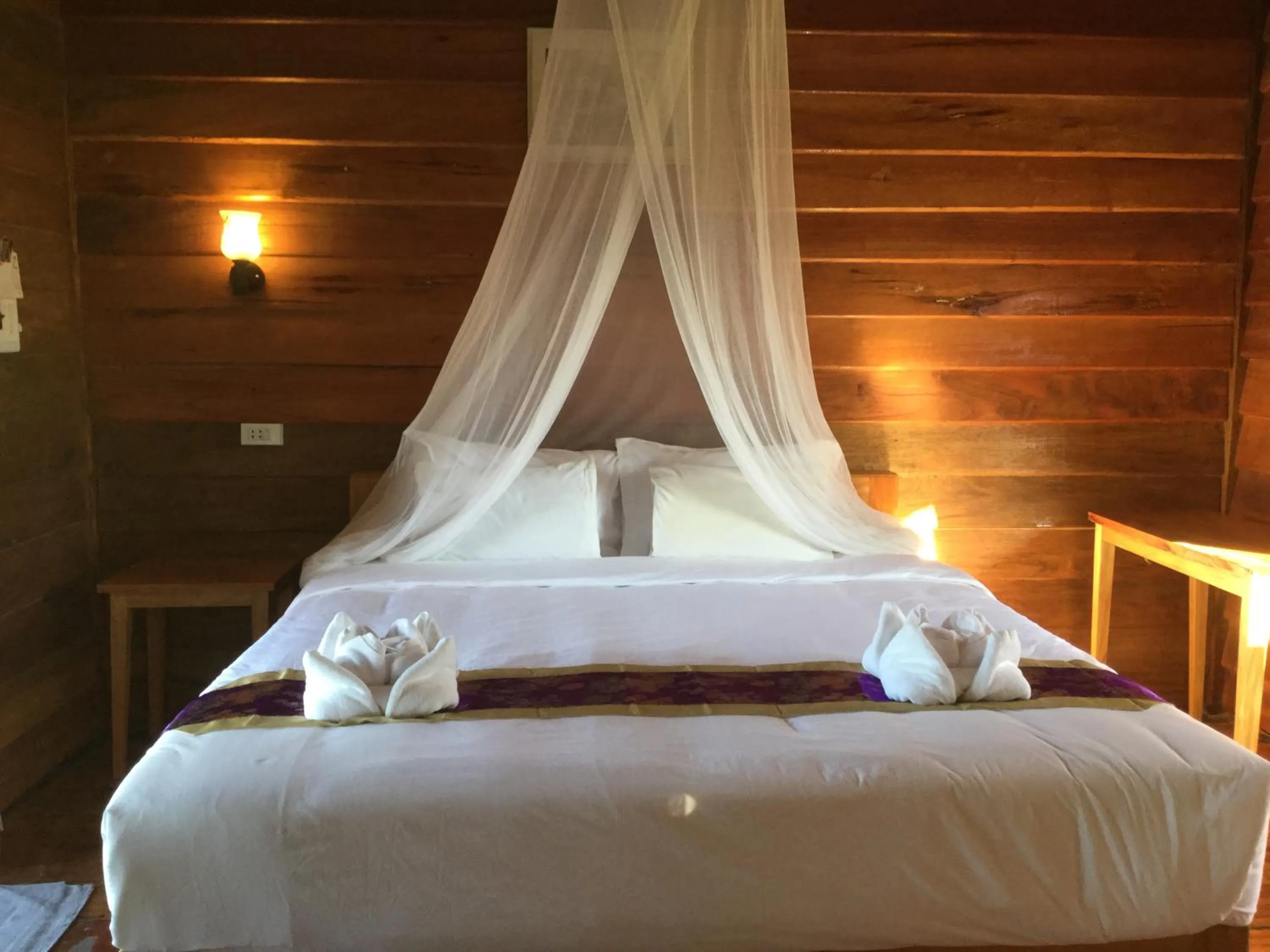 Bedroom, Bed in Phoxay Ngam Resort