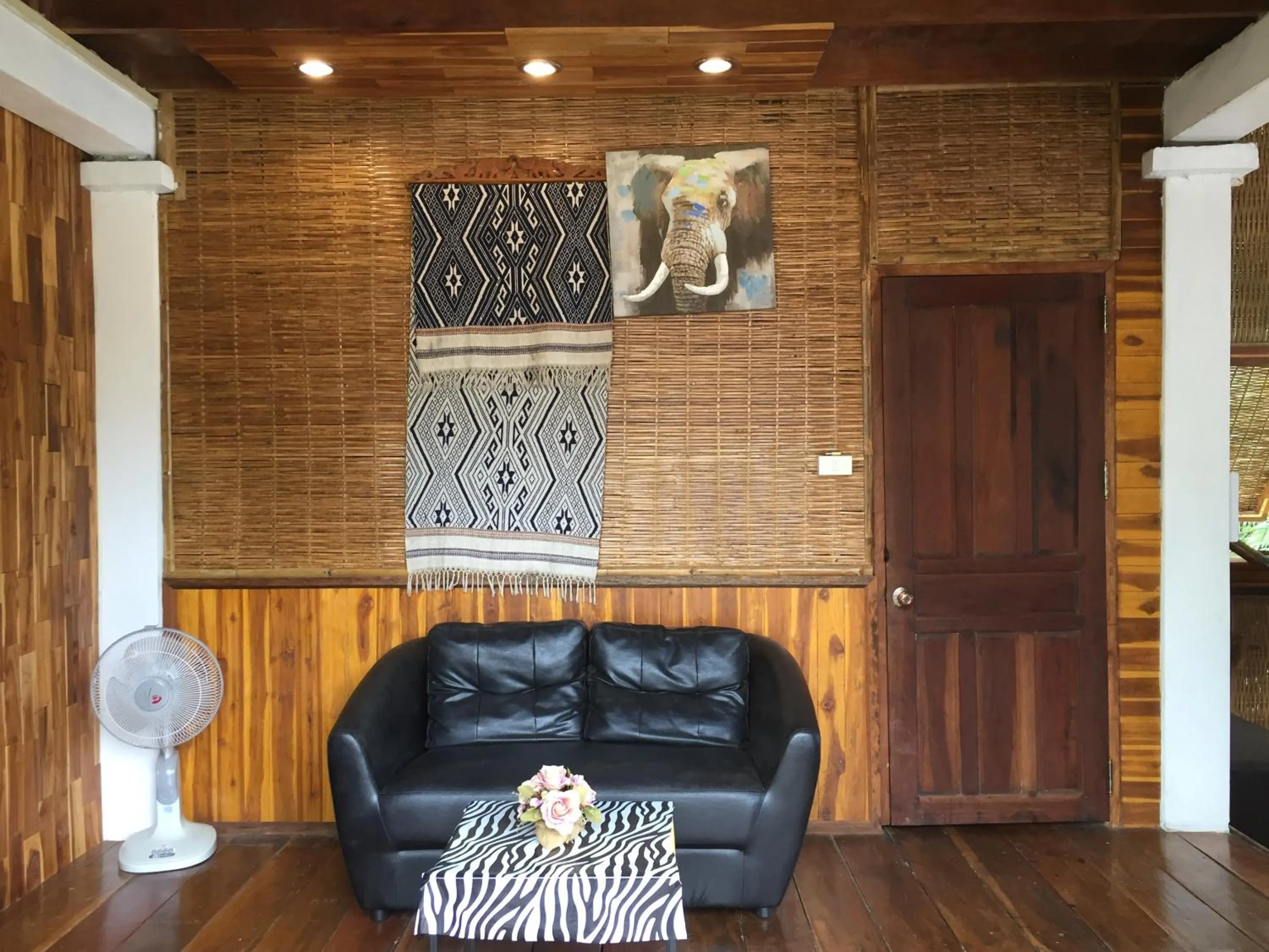 Living room in Phoxay Ngam Resort