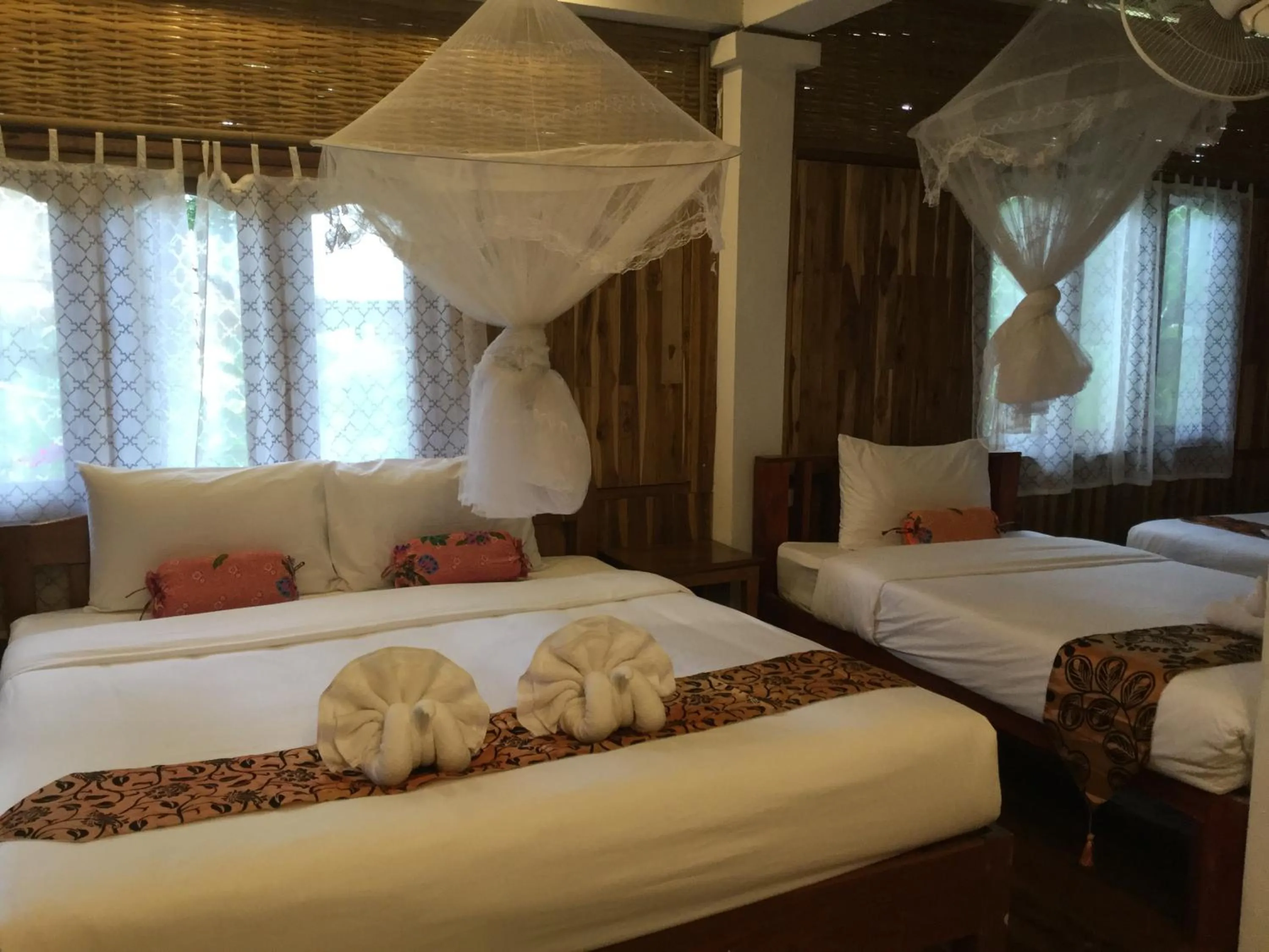 Bedroom, Bed in Phoxay Ngam Resort