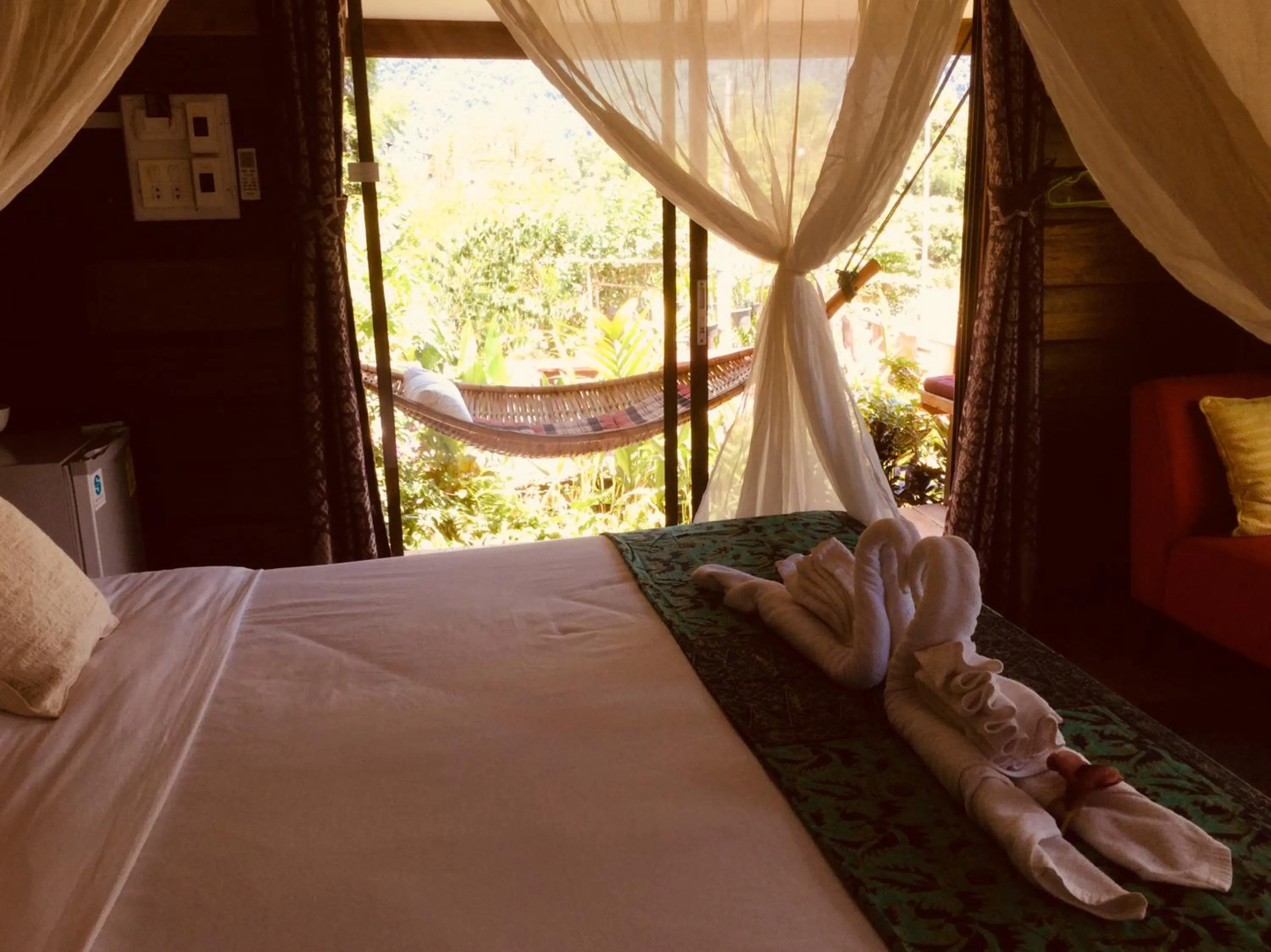 Bedroom, Bed in Phoxay Ngam Resort