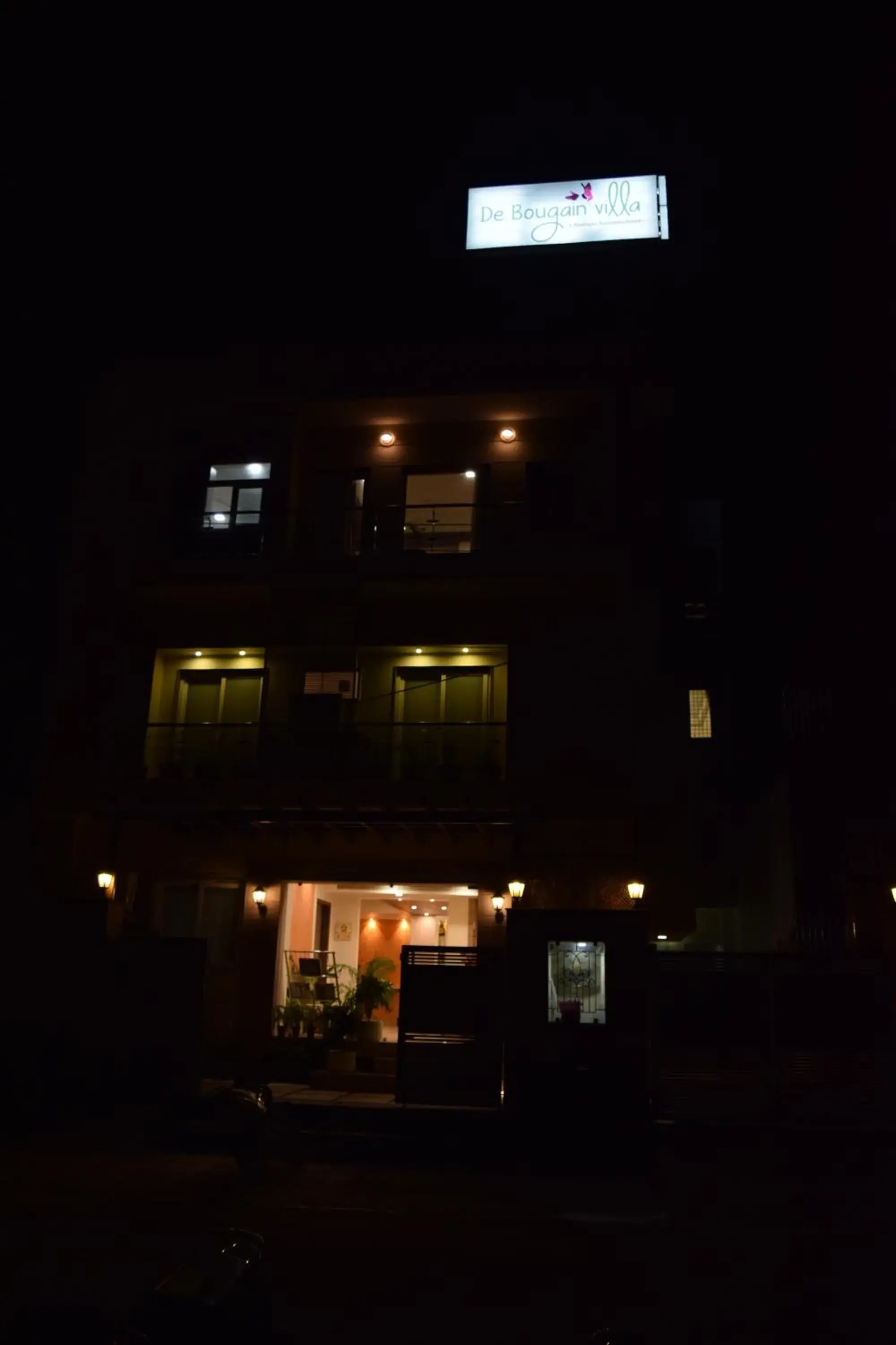 Property building in De Bougain Villa Property building in De Bougain Villa