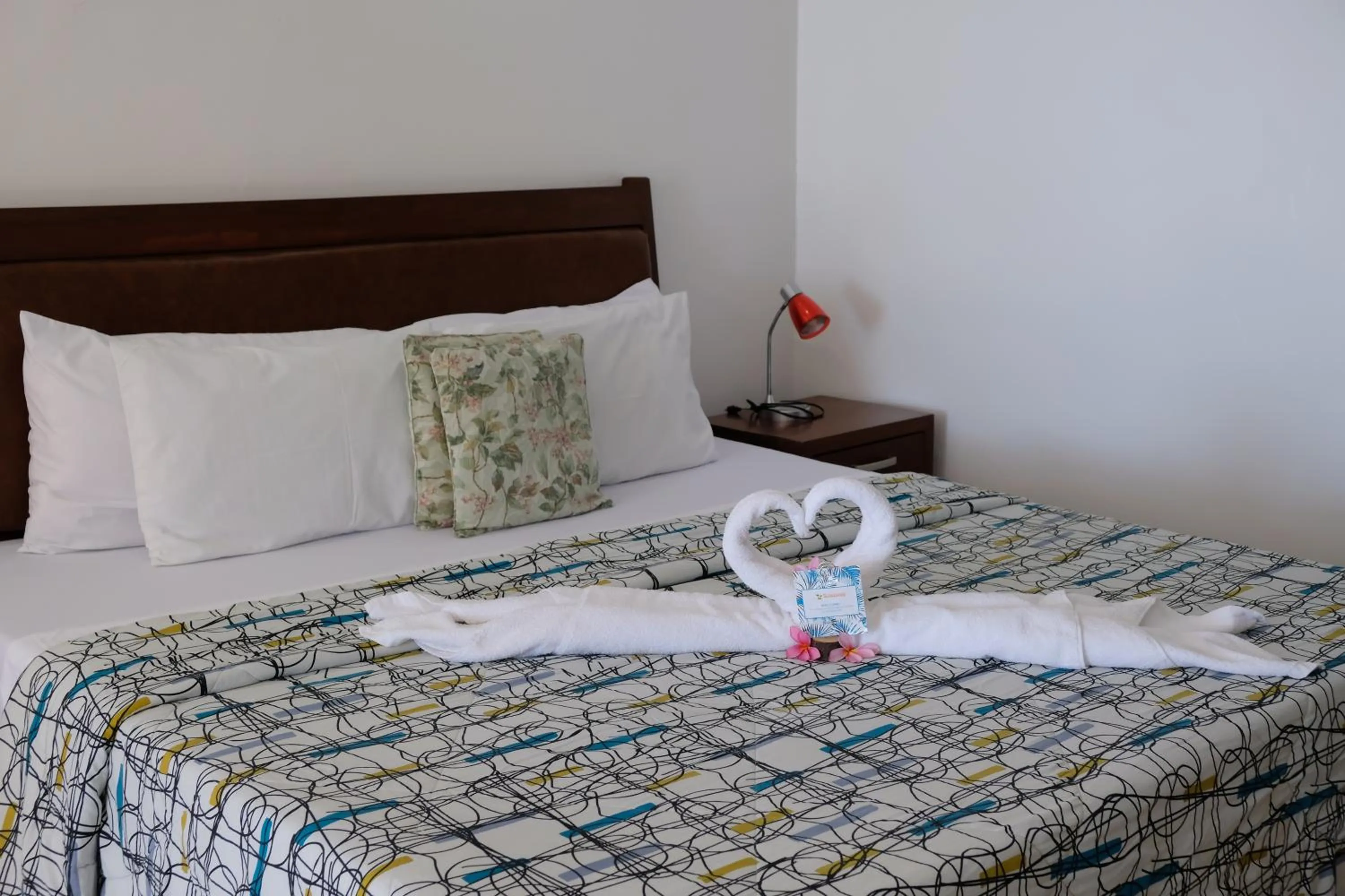 Bedroom, Bed in Sundown Resort & Austrian Pension House