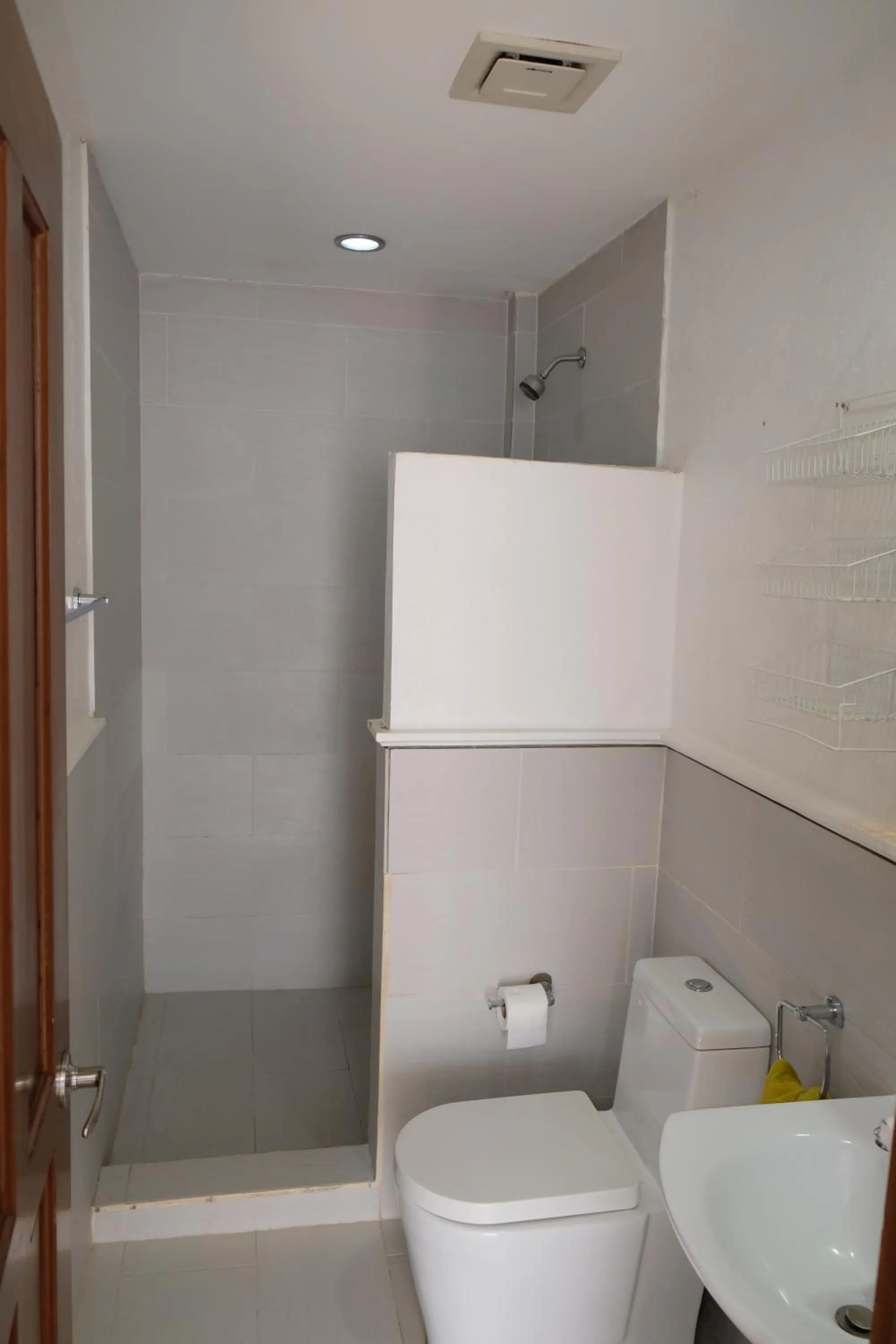 Bathroom in Sundown Resort & Austrian Pension House