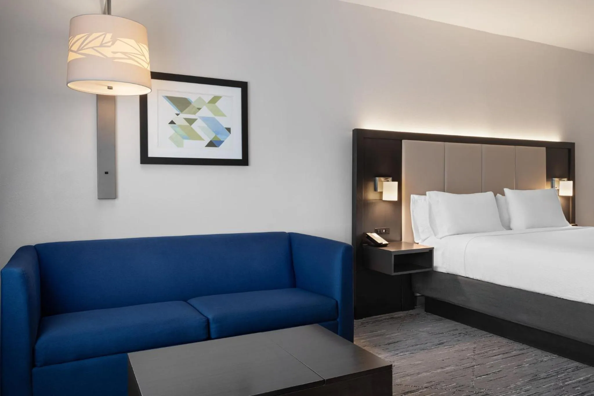 Photo of the whole room, Bed in Holiday Inn Express & Suites - Tampa East - Ybor City by IHG