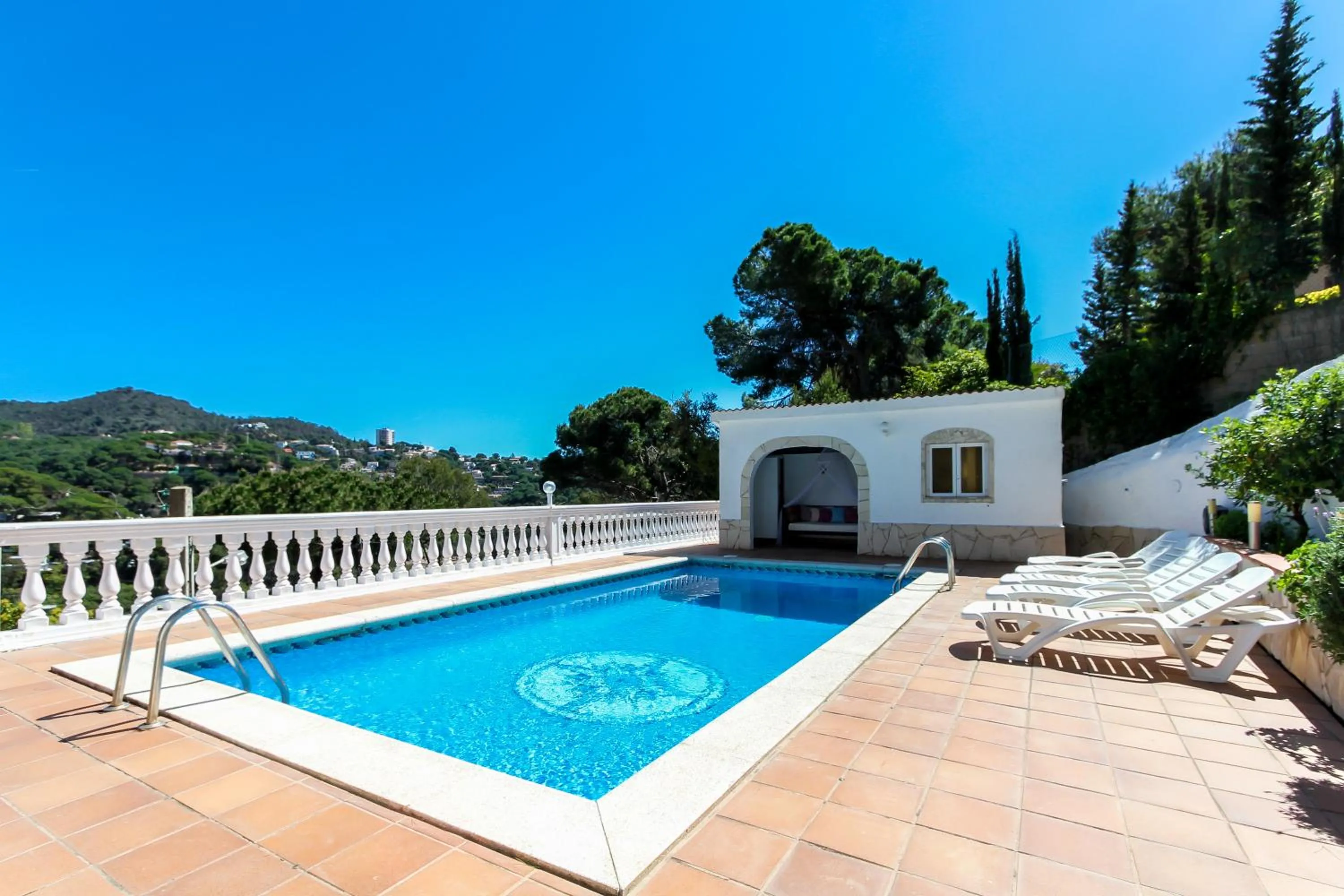 Garden view in Villa Natalia C101