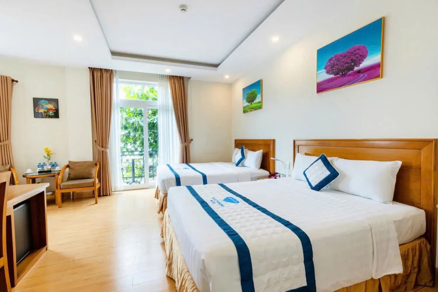 Family Room with Balcony in Blue Diamond Airport Hotel Family Room with Balcony in Blue Diamond Airport Hotel